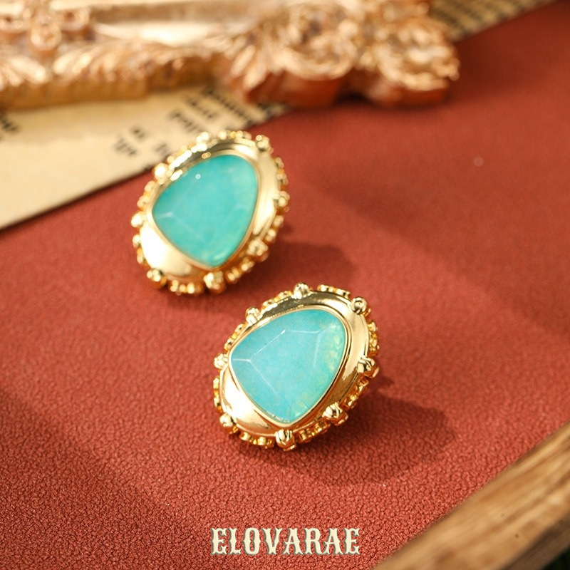 Thalia Gleam Sculptural Stud Earrings product image 4