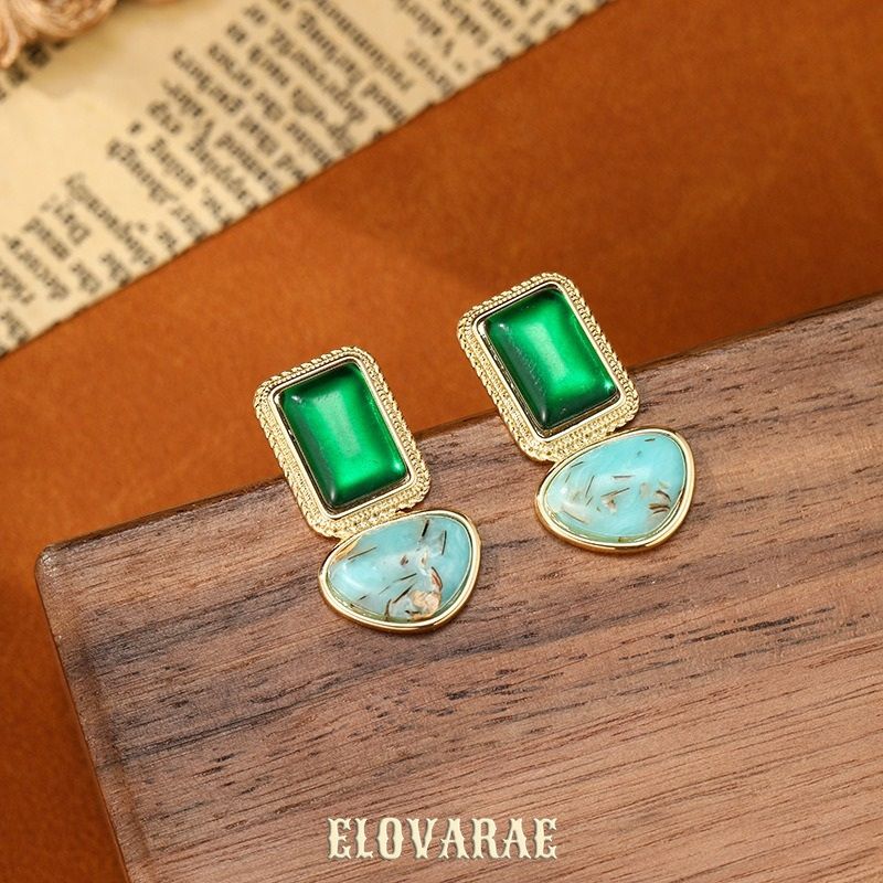 Aurelia Petal Geometric Drop Earrings product image 4