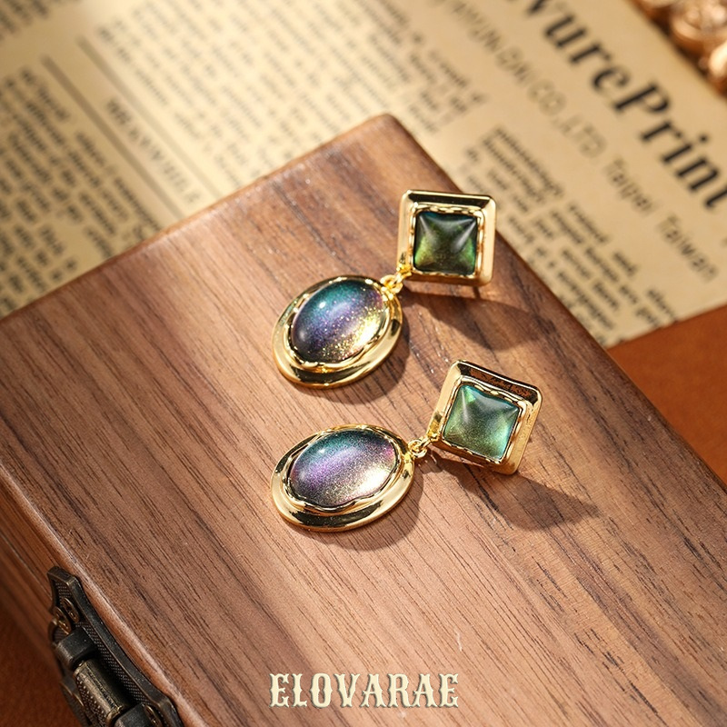 Celeste Petal Sculptural Stud Earrings product image 4