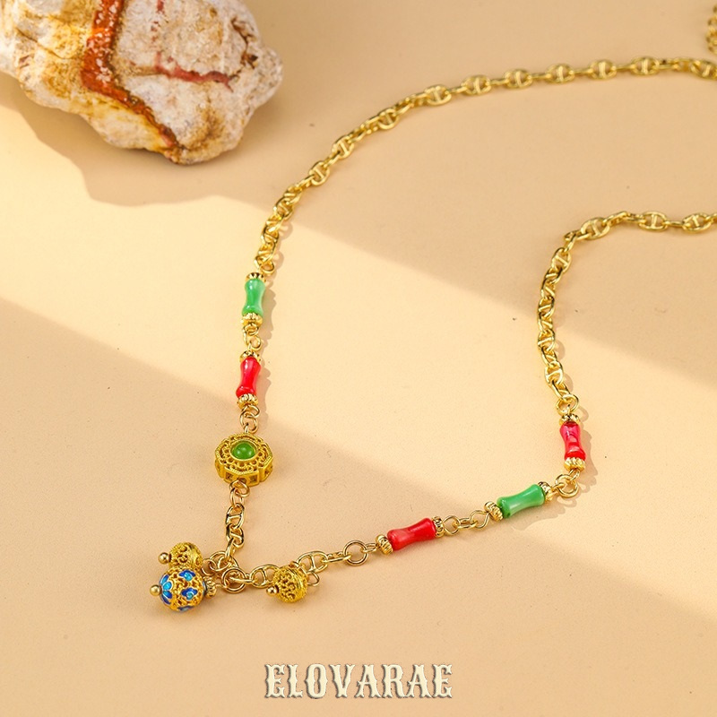 Lucienne Muse Shell Pendant Necklace product image 5