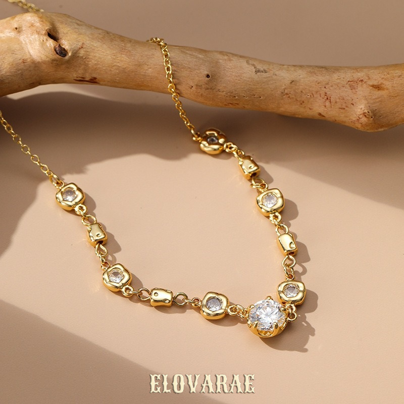 Ophelia Halo Crystal Pendant Necklace product image 6