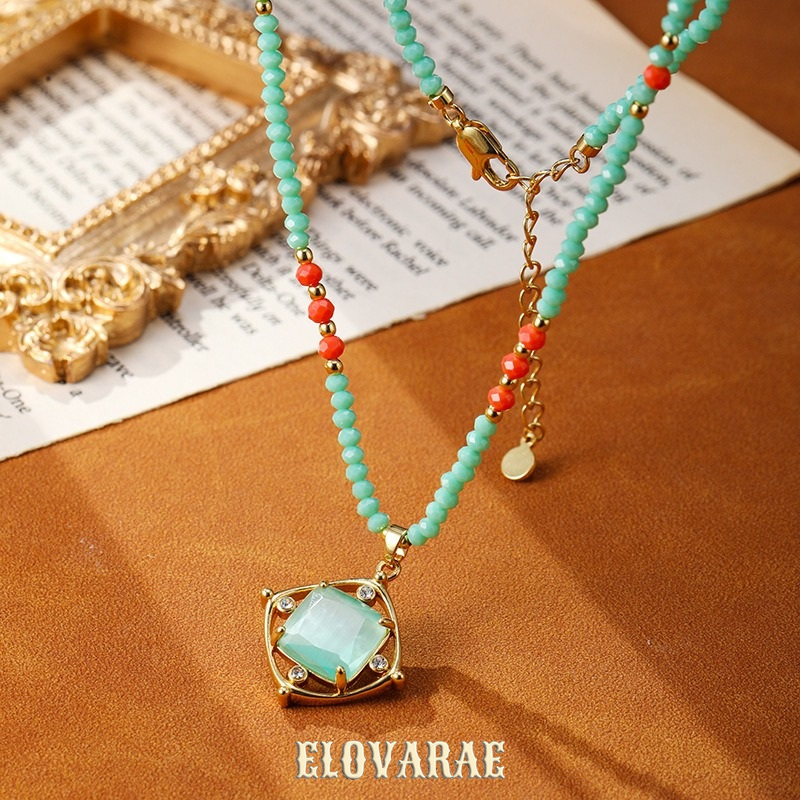 Seraphine Lustre Cat-Eye Pendant Necklace product image 5