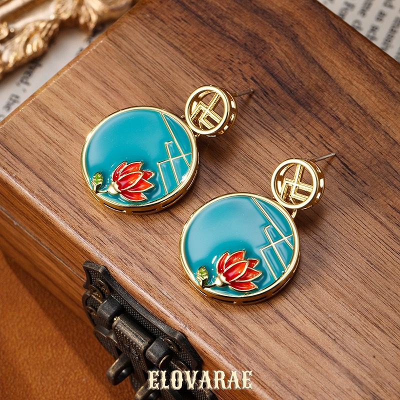 Evadne Lustre Lotus Fringe Stud Earrings product image 5
