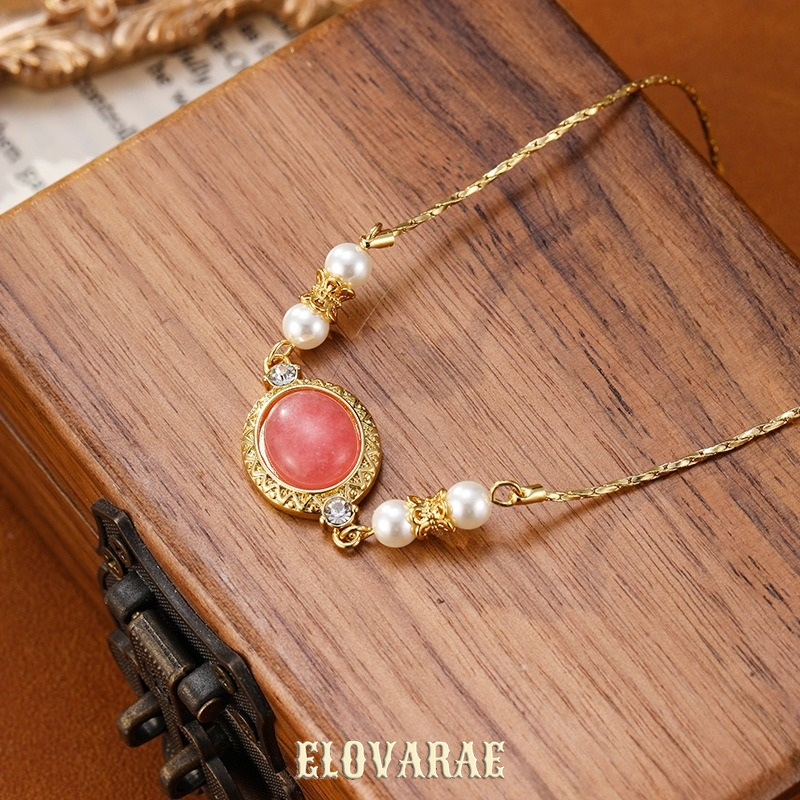 Rosalie Lustre Pearl Chain Bracelet product image 5