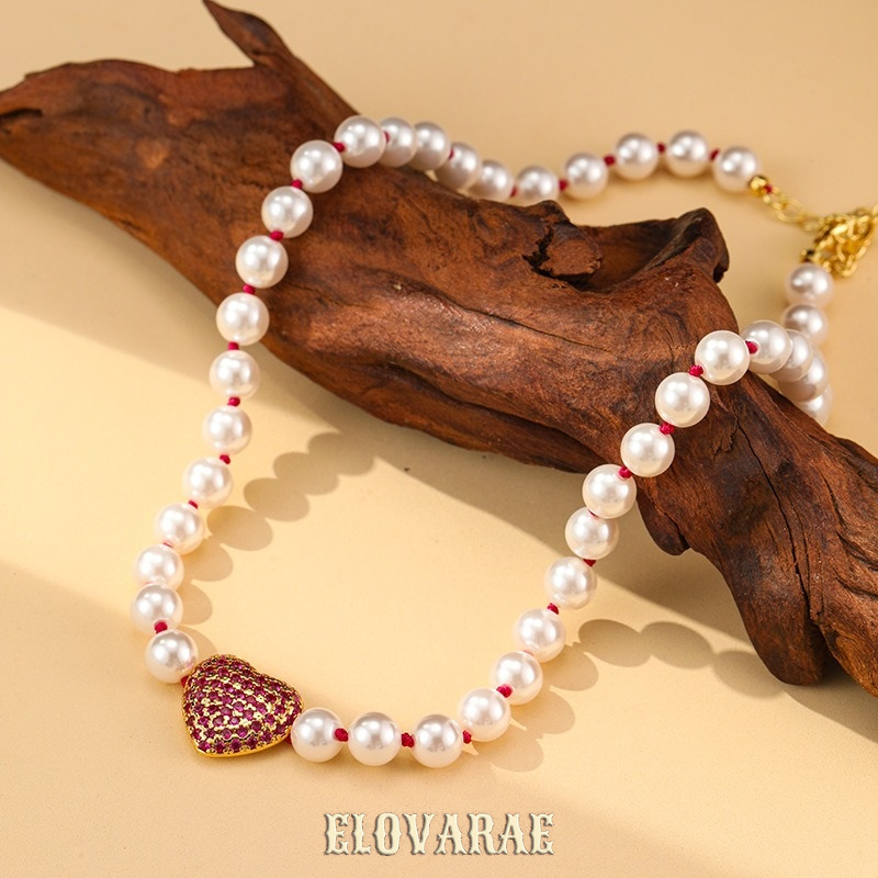 Elara Reverie Pearl Heart Pendant Necklace product image 5