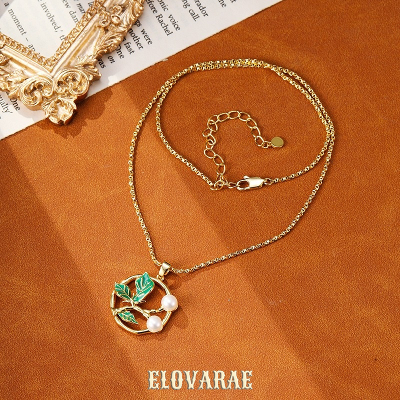 Liora Reverie Pearl Leaf Pendant Necklace product image 5