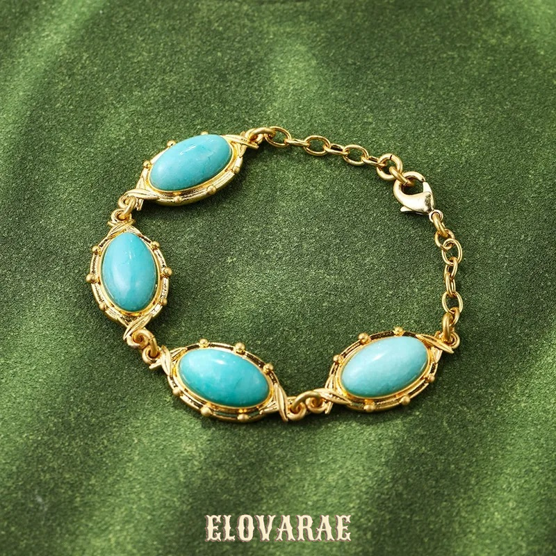 Amara Gleam Sculptural Chain Bracelet product image 5