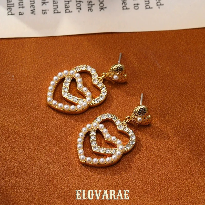Valentina Bloom Pearl Heart Stud Earrings product image 6