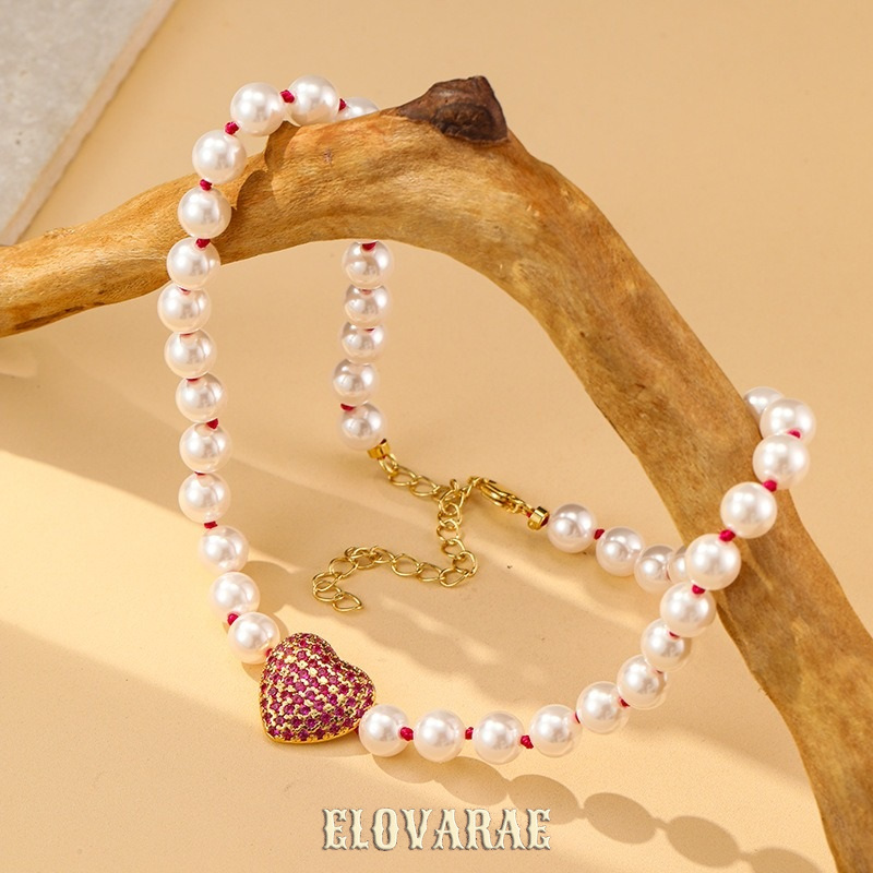 Elara Reverie Pearl Heart Pendant Necklace product image 6