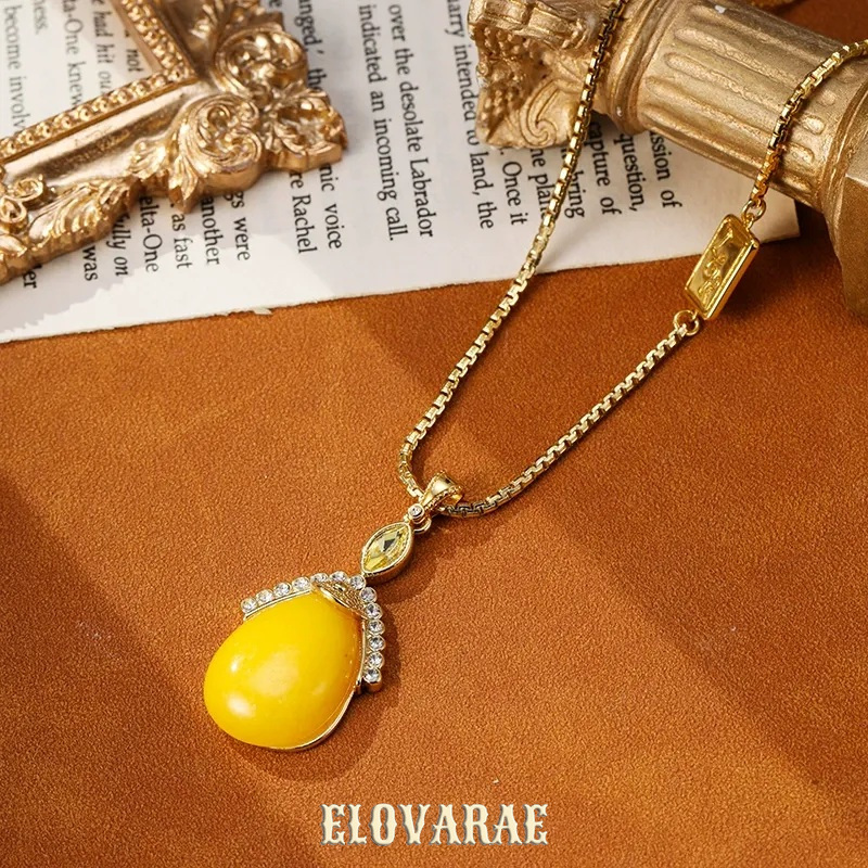 Evadne Bloom Pearl Teardrop Pendant Necklace product image 7
