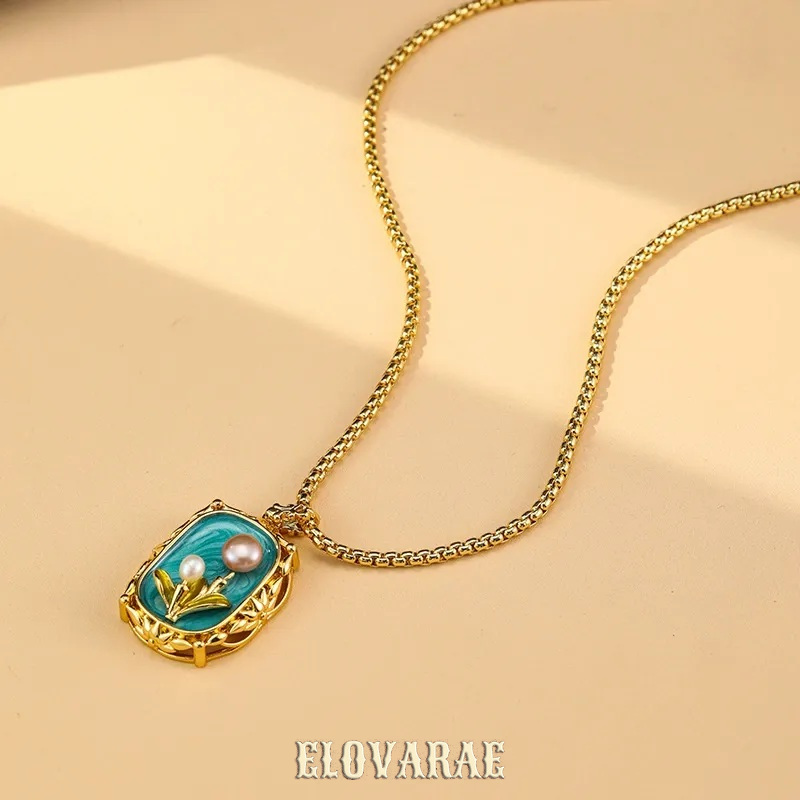 Celeste Halo Pearl Floral Pendant Necklace product image 7