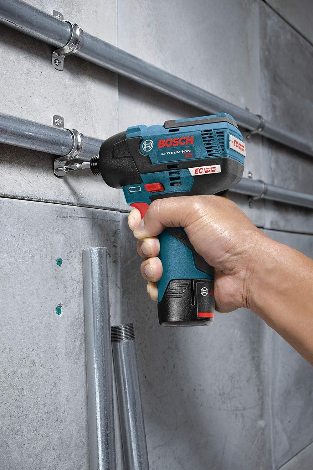 Bosch CLPK22-120 Kit combinado de 2 herramientas de 12 V máx. con Taladro/Atornillador de 3/8", Atornillador de impacto y (2) baterías de 2.0 Ah
