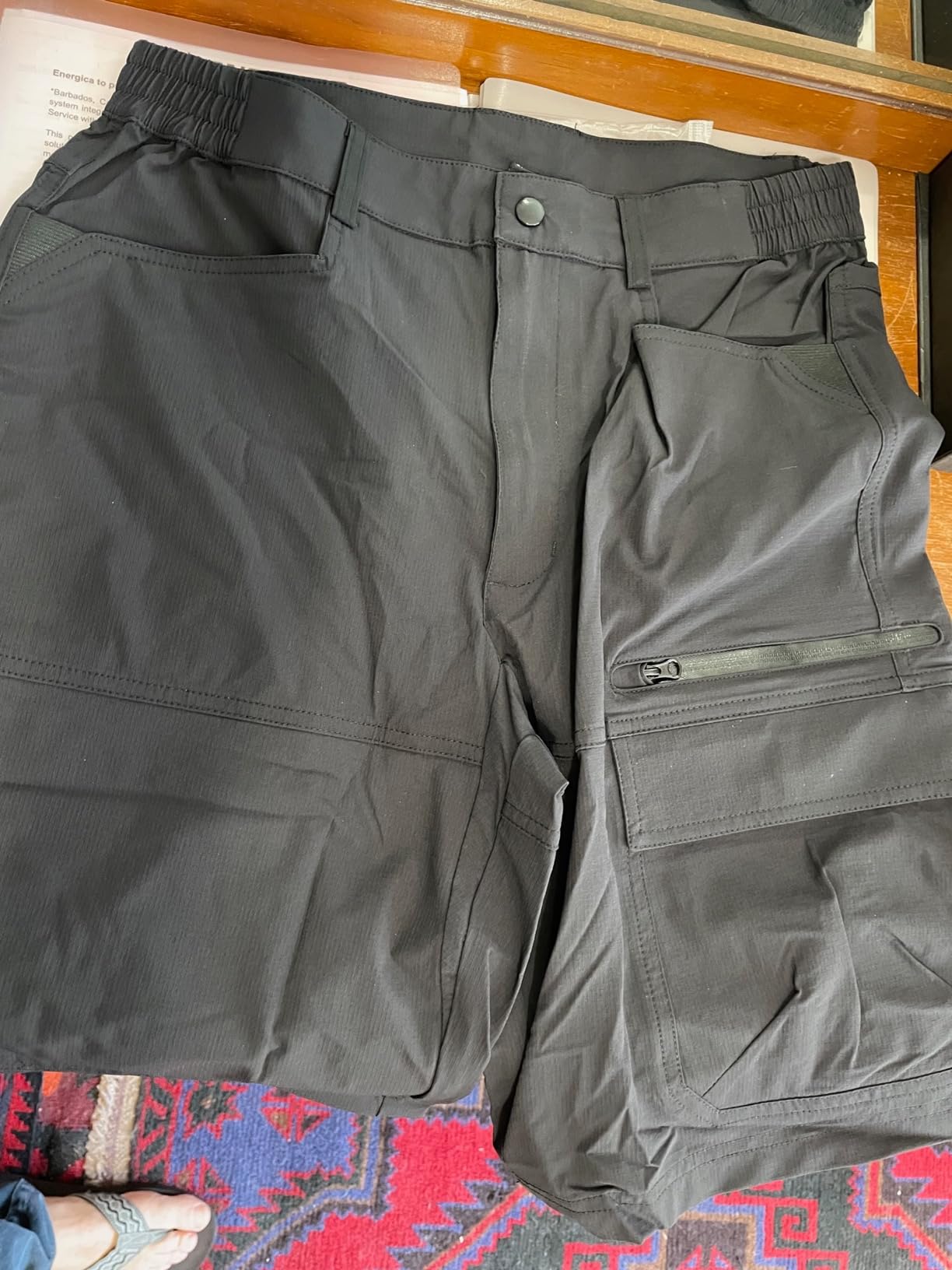 DO NOT BUY! It's not cotton and the quality is wretched. Ordered 2, got 1.