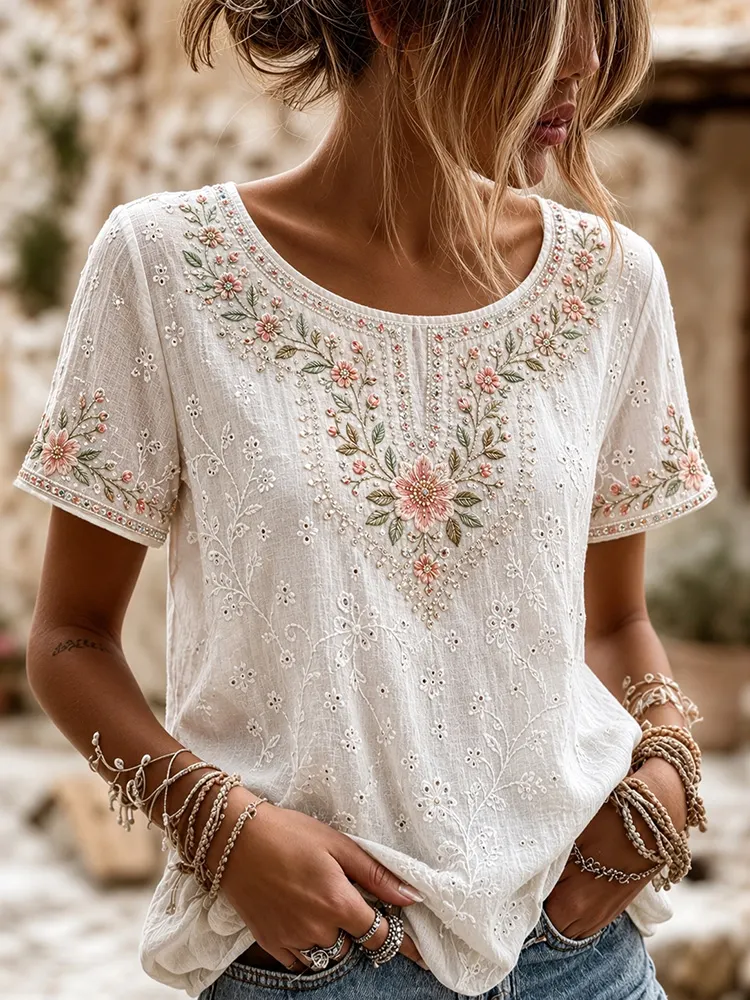 Women's Vintage Floral Rose Embroidered Top