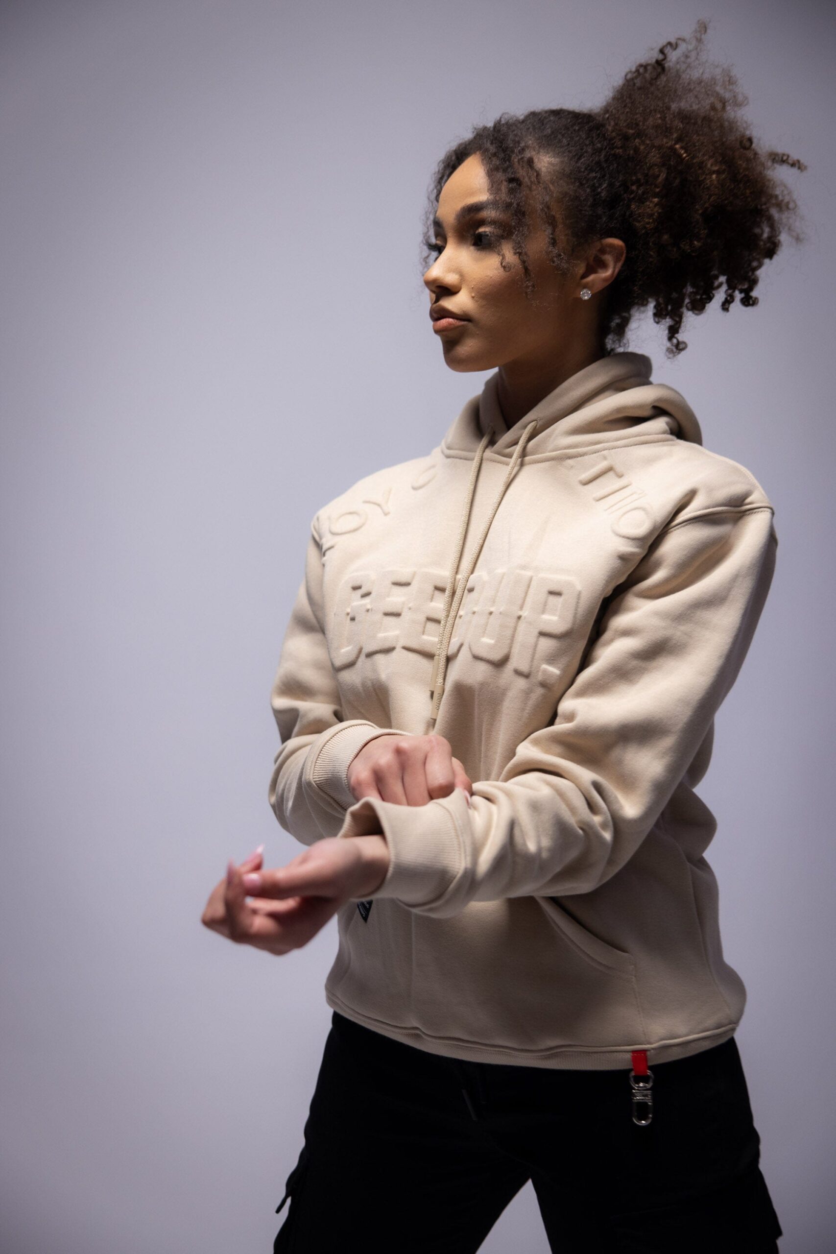 Geedup Hoodie O/S Emblem Emboss Hoody Sand