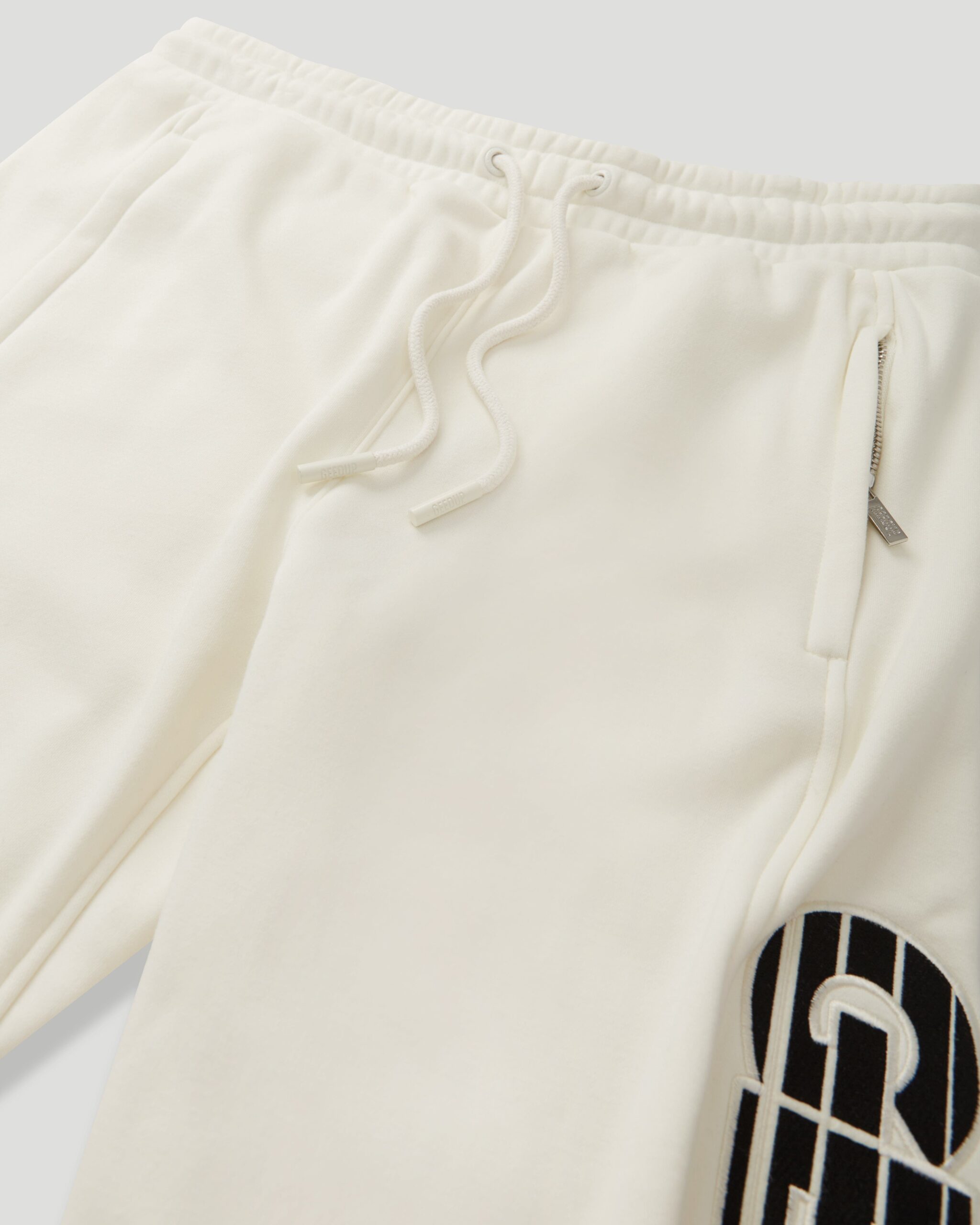 Geedup Sportsman Badges Light Cream Trackpants