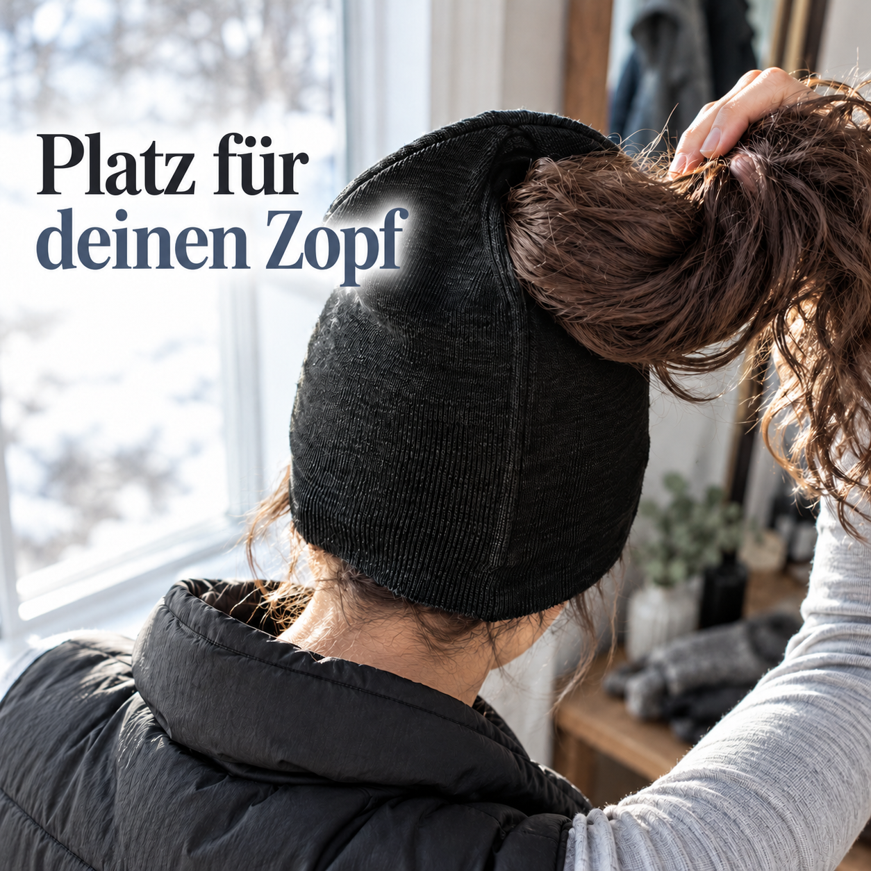 Beanie mit Zopföffnung für angenehmen Komfort im Freien – Produktansicht