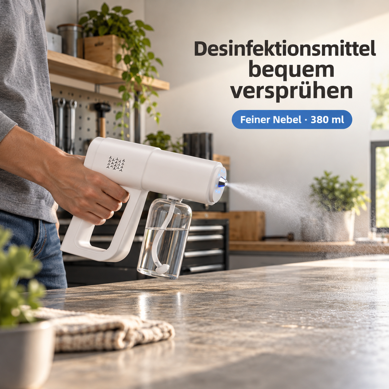Ein weißes Feinsprühgerät im Einzelset