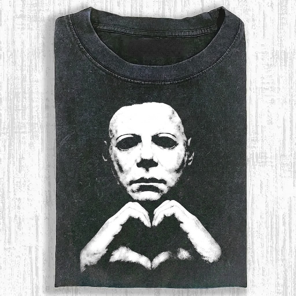  “Halloween Love” T-Shirt
