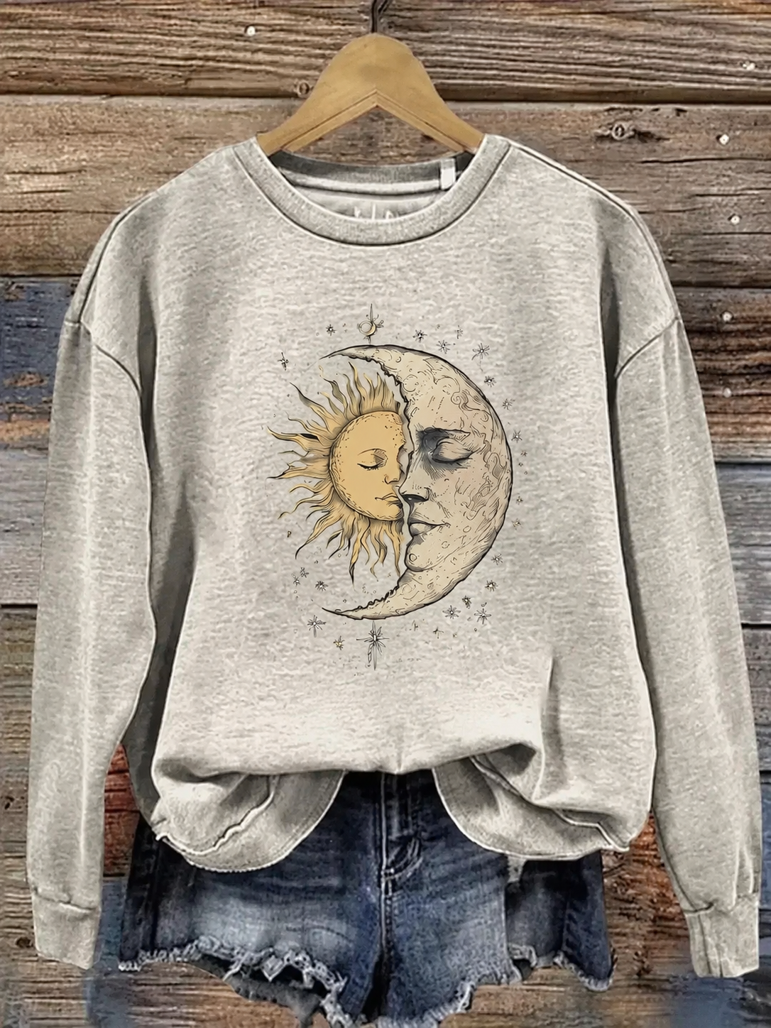 [Mystical Sun & Moon Celestial Crewneck Sweatshirt