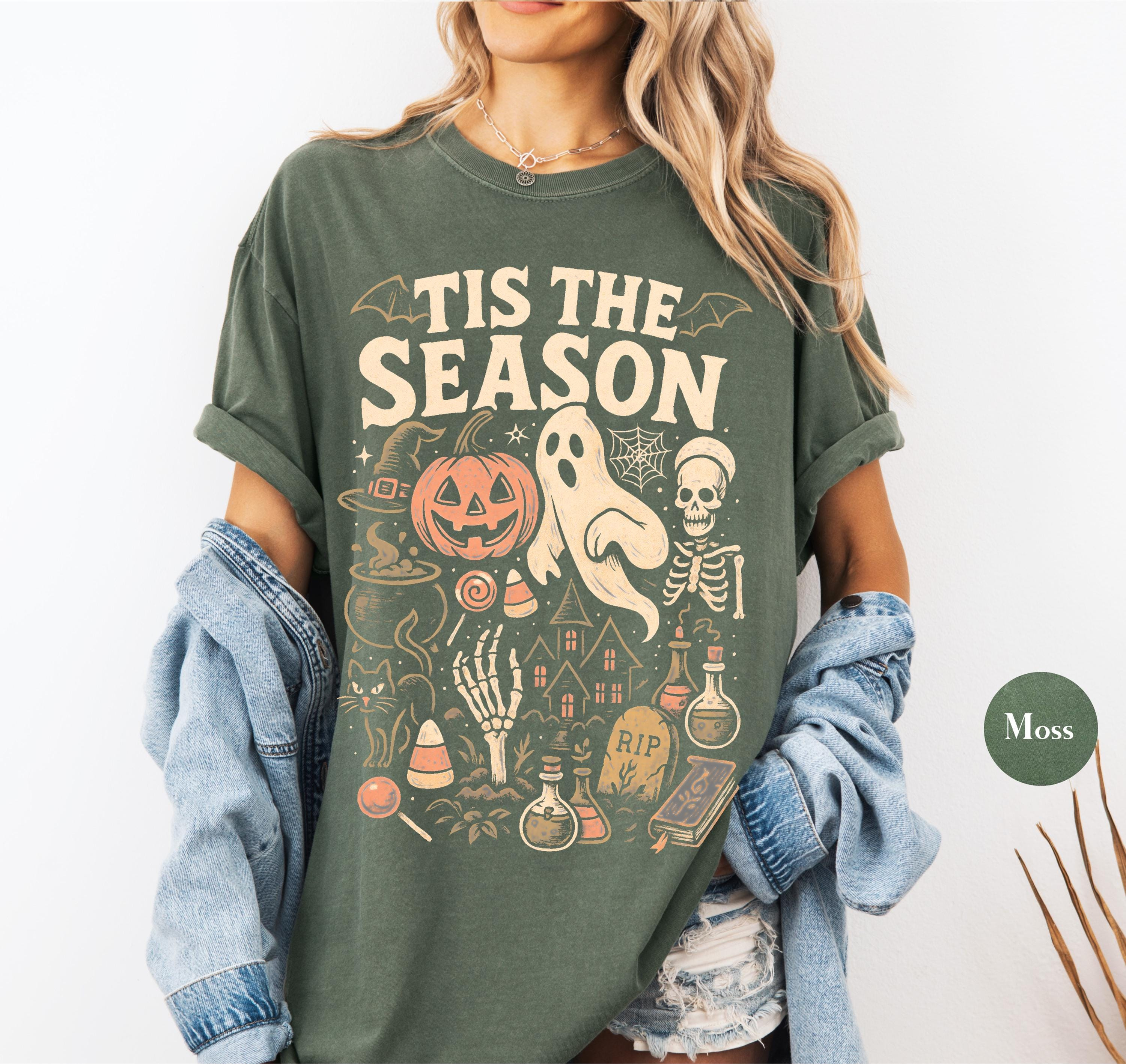 Tis the Season Halloween Graphic T-Shirt – Vintage Ghost, Pumpkin & Skeleton Unisex Tee