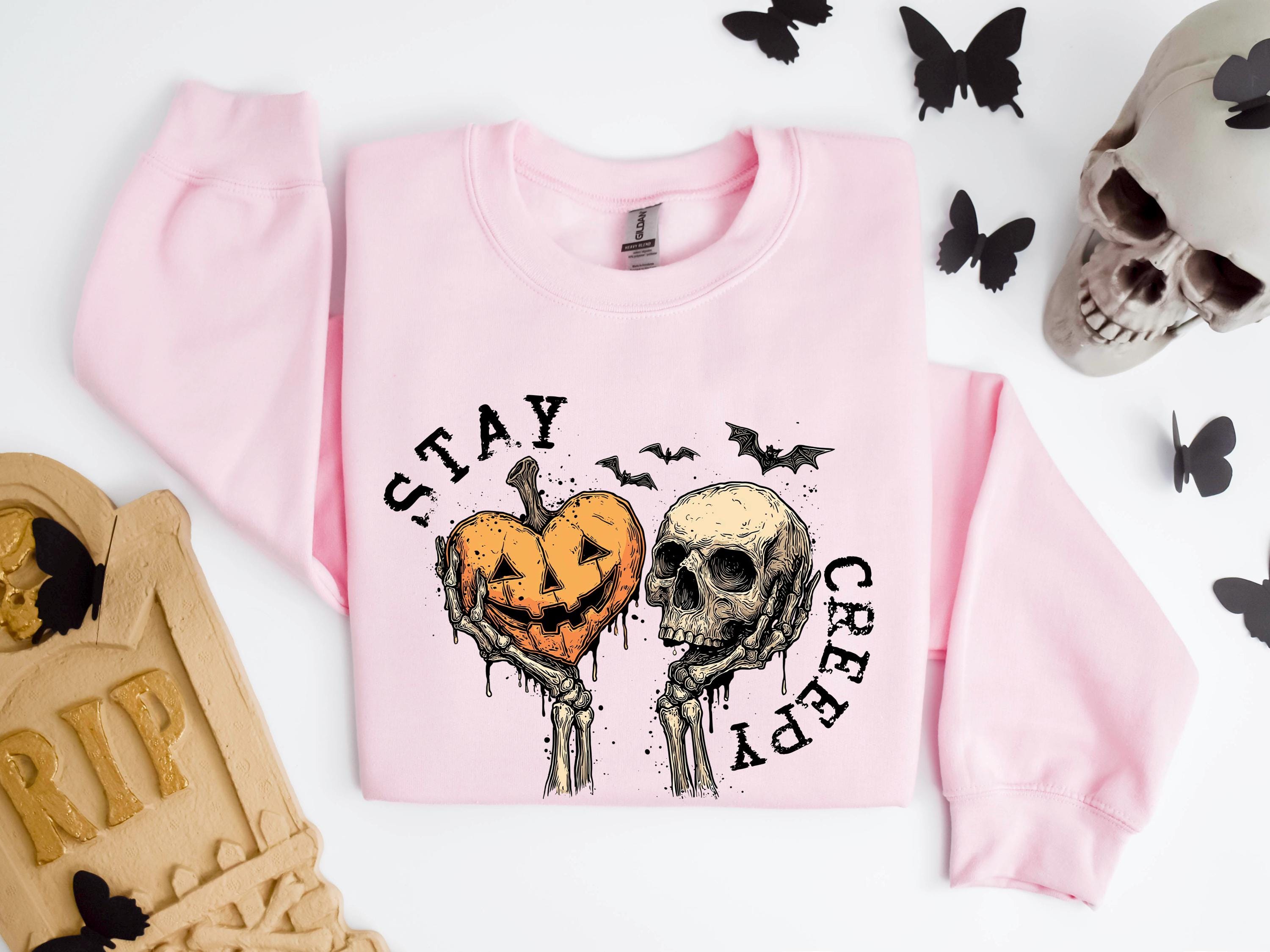 Stay Creepy Halloween Graphic Sweatshirt – Vintage Skull & Jack-O'-Lantern Heart Unisex Crewneck