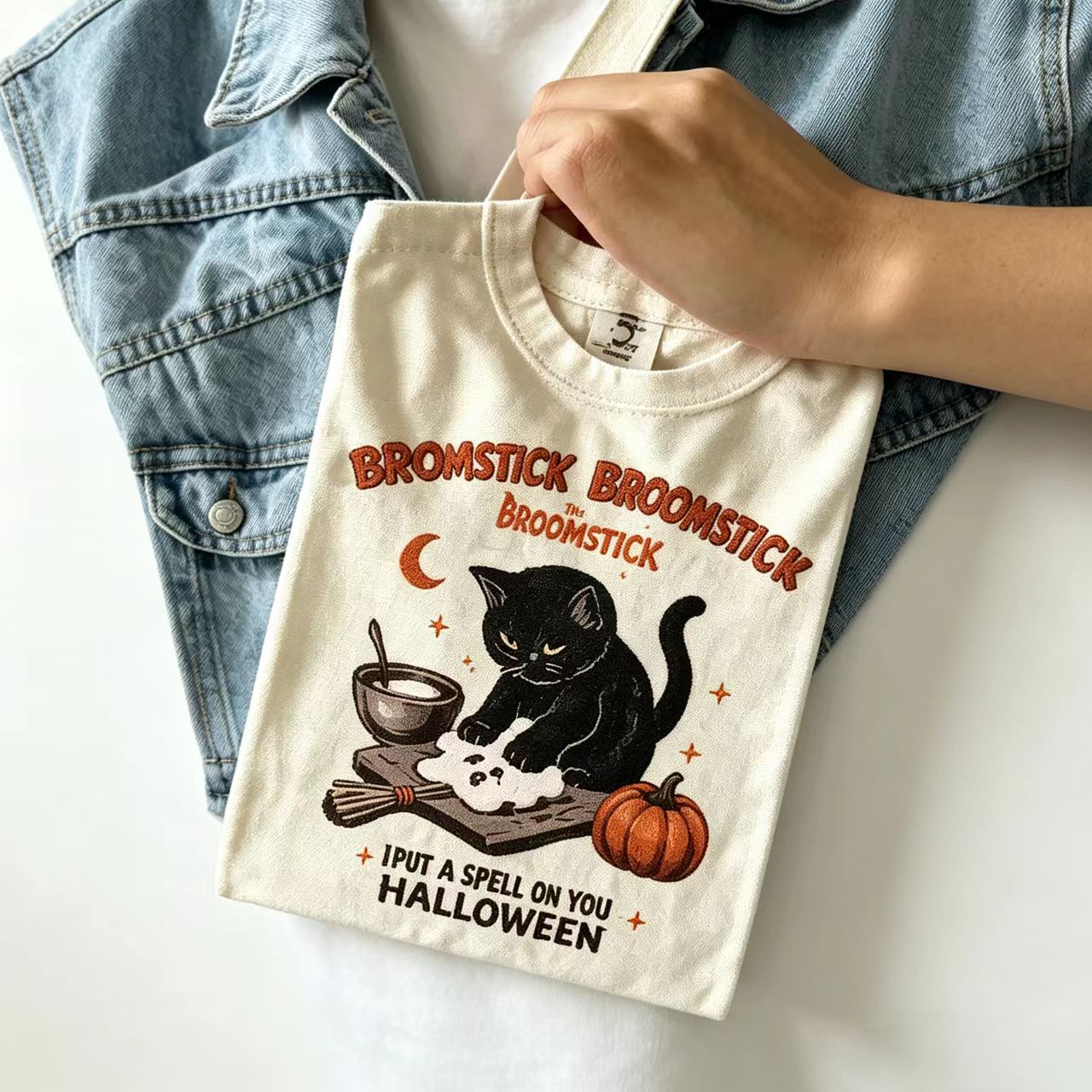 Spooky and Cute Black Cat Halloween T-Shirt – Vintage Pumpkin Graphic Unisex Fall Tee