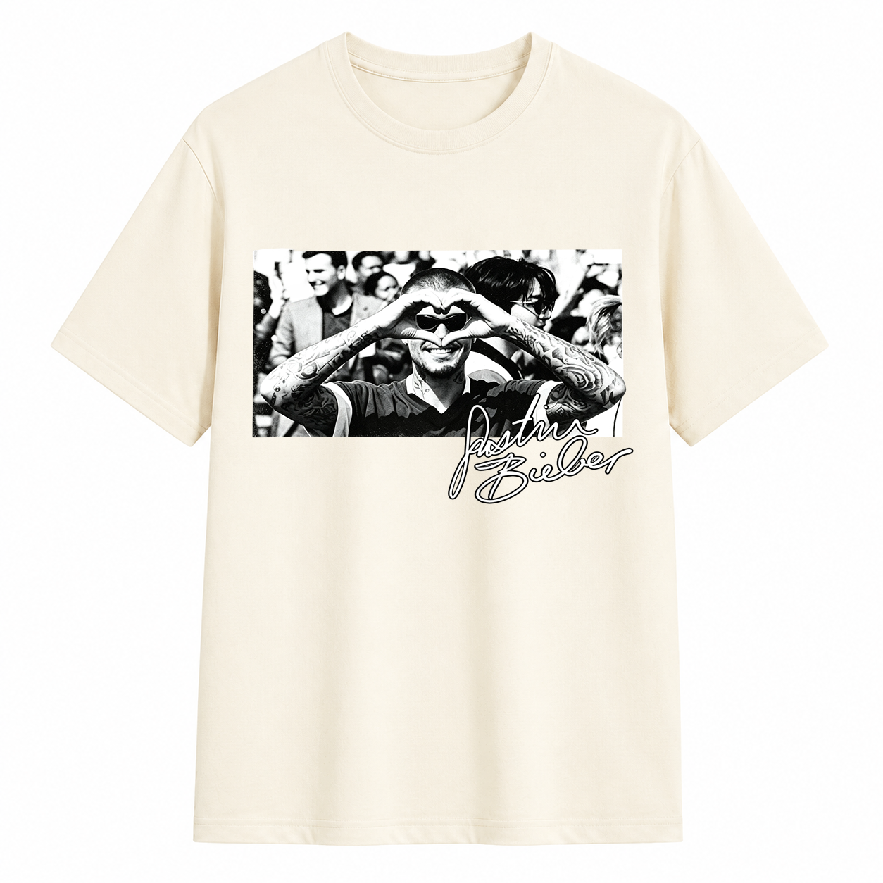 Vintage Black White Pop Star Hand Heart Portrait Retro Graphic T-Shirt	