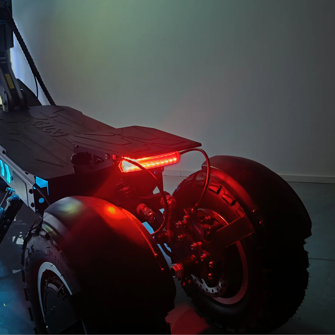 T30 E-SCOOTER