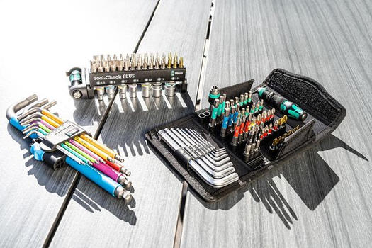 Compact workshop tool kit overview