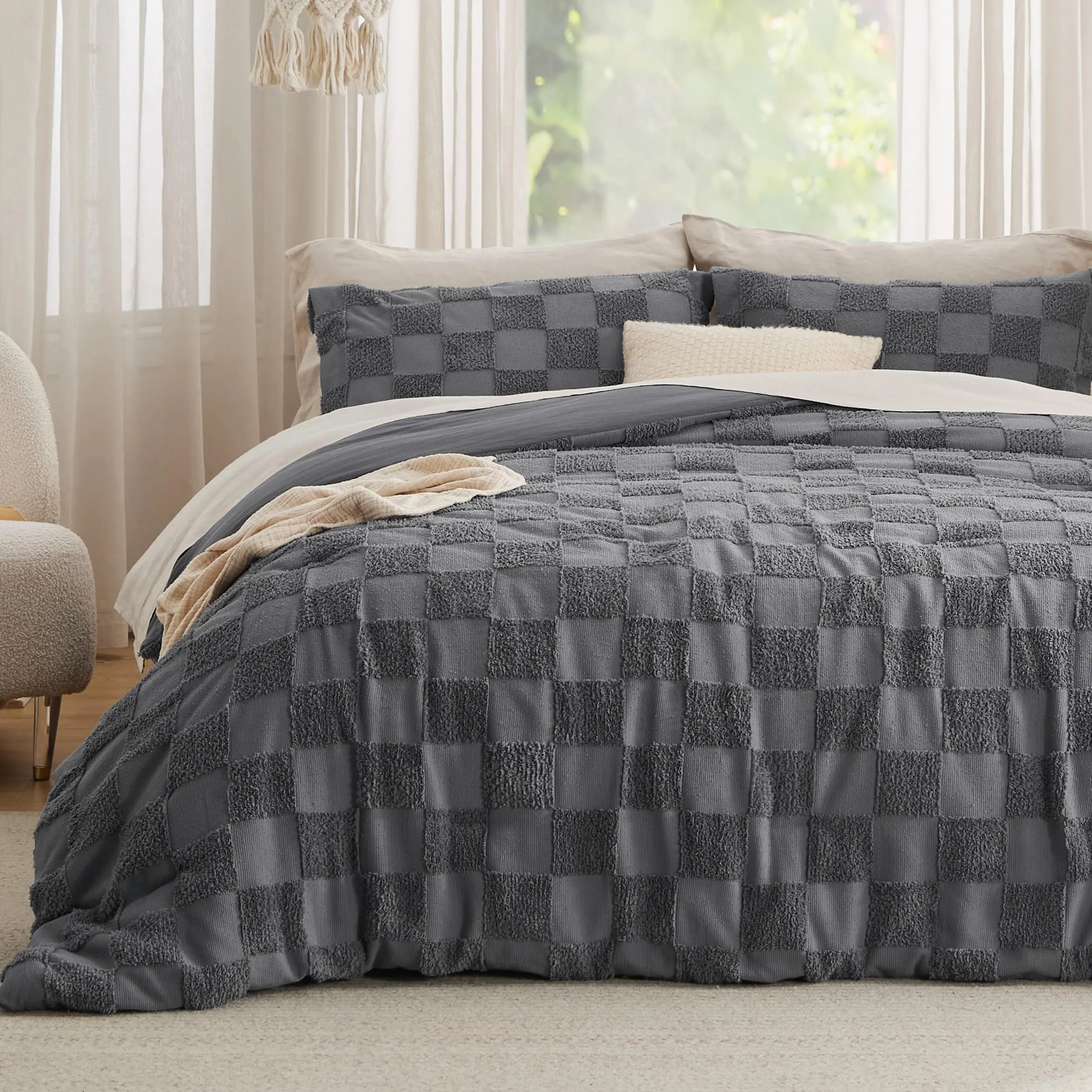 Boho Tufted Bed Set-3 Pieces, 1 Plaid Geometric Comforter and 2 Pillow Shams