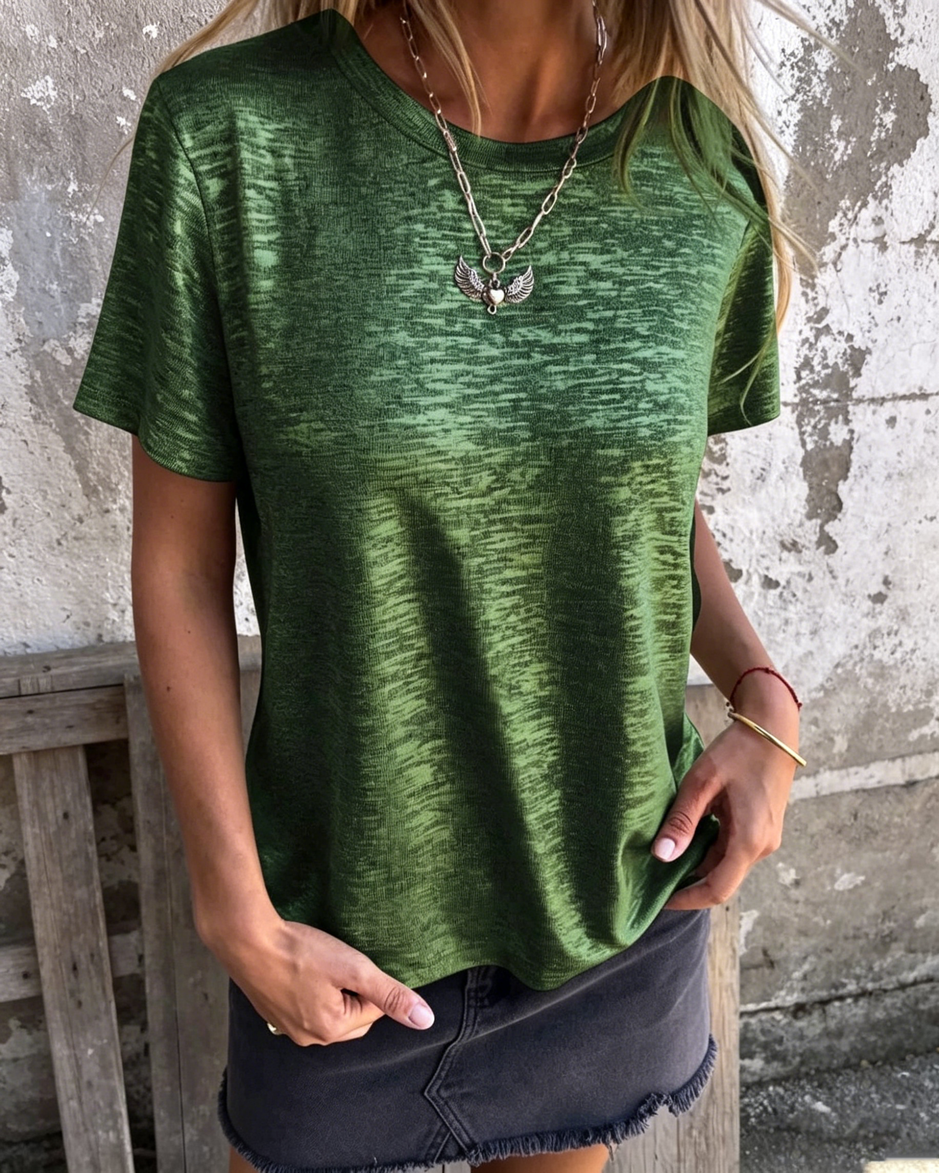 Women's Hot Stamping Round Neck Short-sleeved V Neck T-shirt