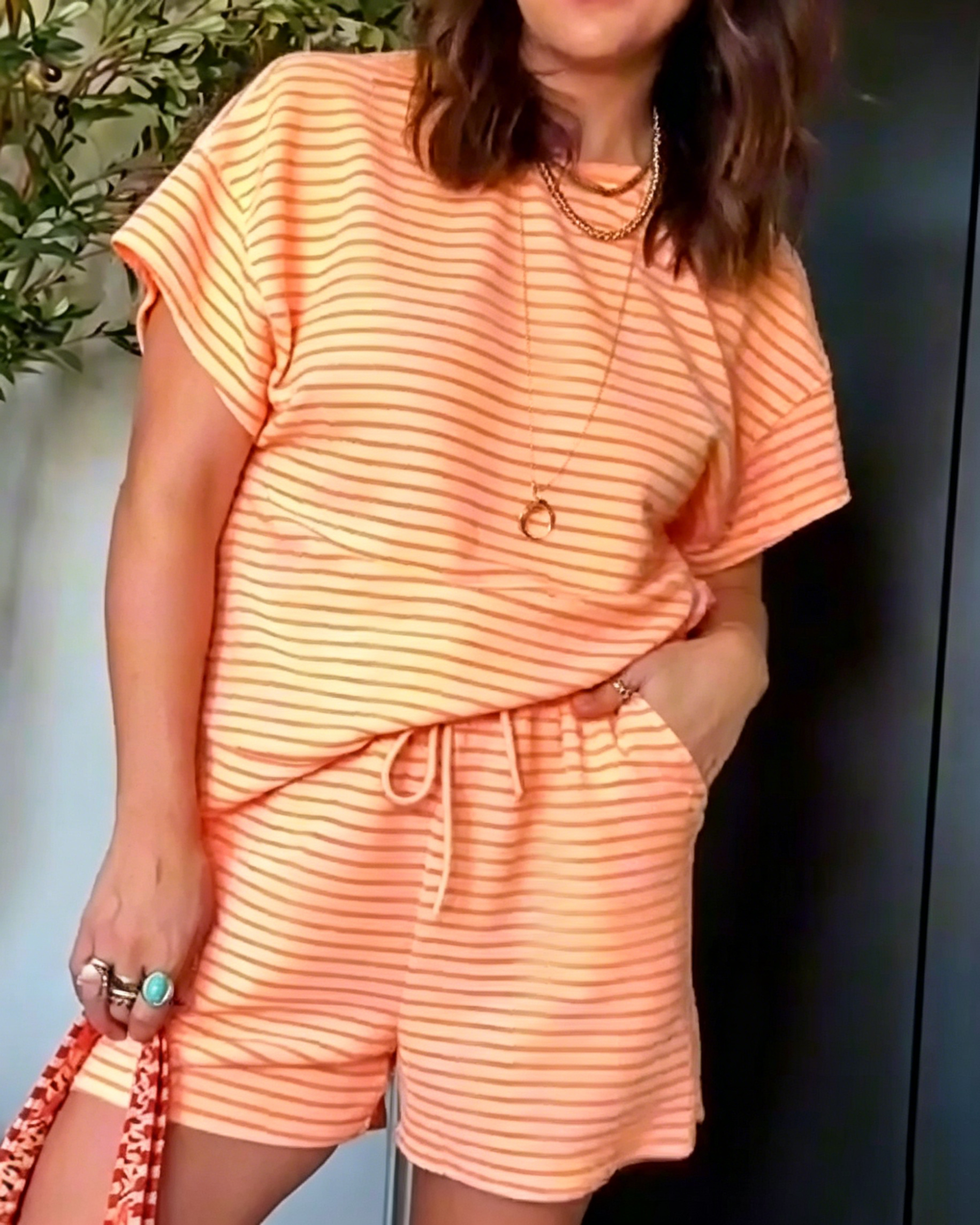 Women's Crew Neck Short Sleeve Stripe Tee Drawstring Pocket Short Loungewear Two Piece Set