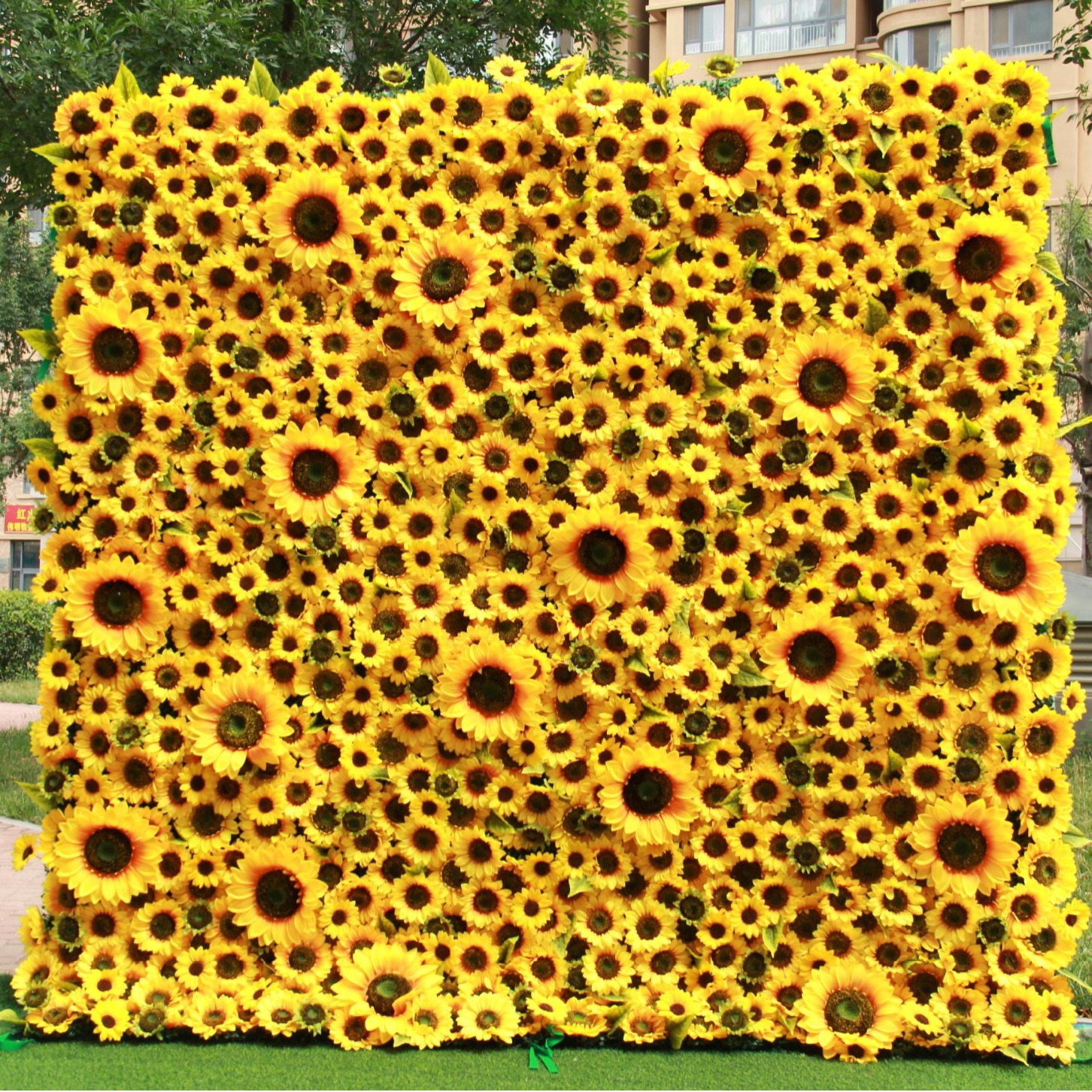 8x8 Ft Artificial Sunflower Flower Wall for Weddings, Parties, No Stand