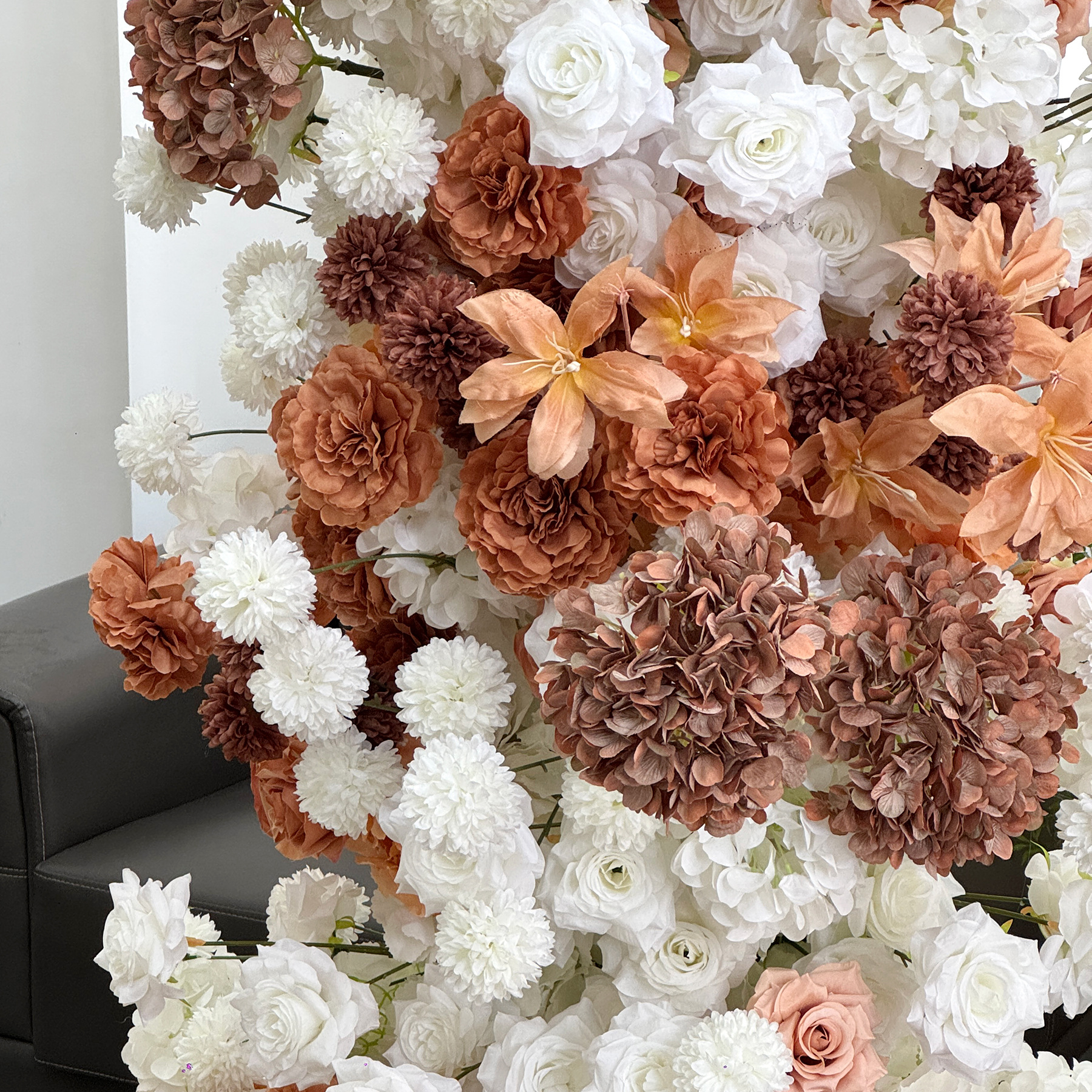 Terracotta 2-Piece Artificial Flower Columns for Wedding Backdrop Decor
