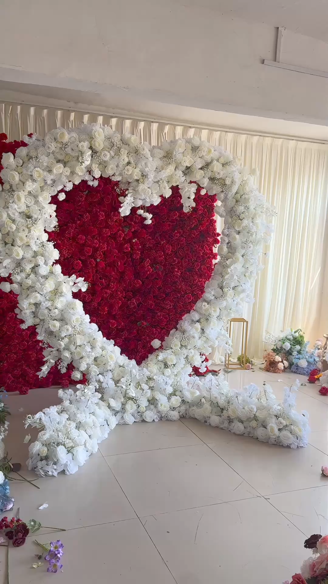 8FT x 8FT White Rose Heart-Shaped Artificial Flower Arch with Metal Frame, Freestanding Faux Floral Backdrop for Wedding Ceremony & Photo Booth Decor