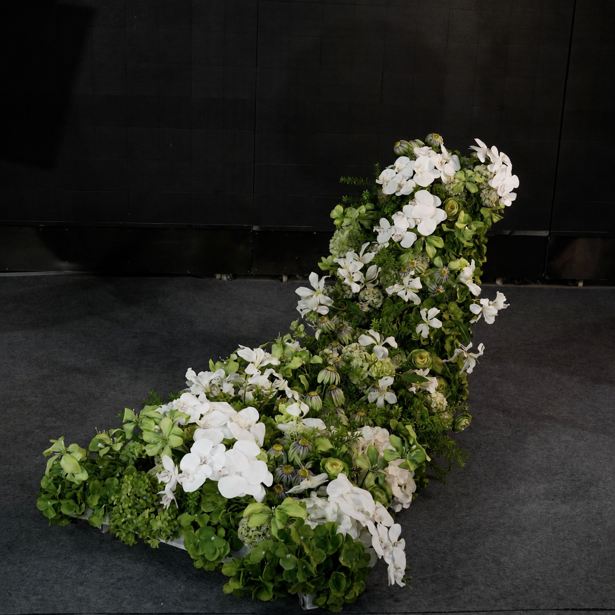 Artificial Wedding Flower Waterfall 6.9ft Arch Decor, Green & White