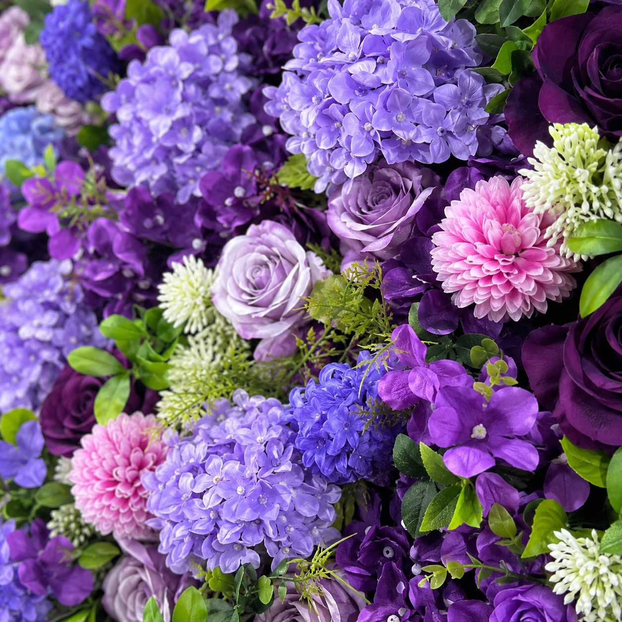 Lavender Purple Hydrangea	Lavender Purple Artificial Flower Wall Backdrop, 94.5 x 94.5 in