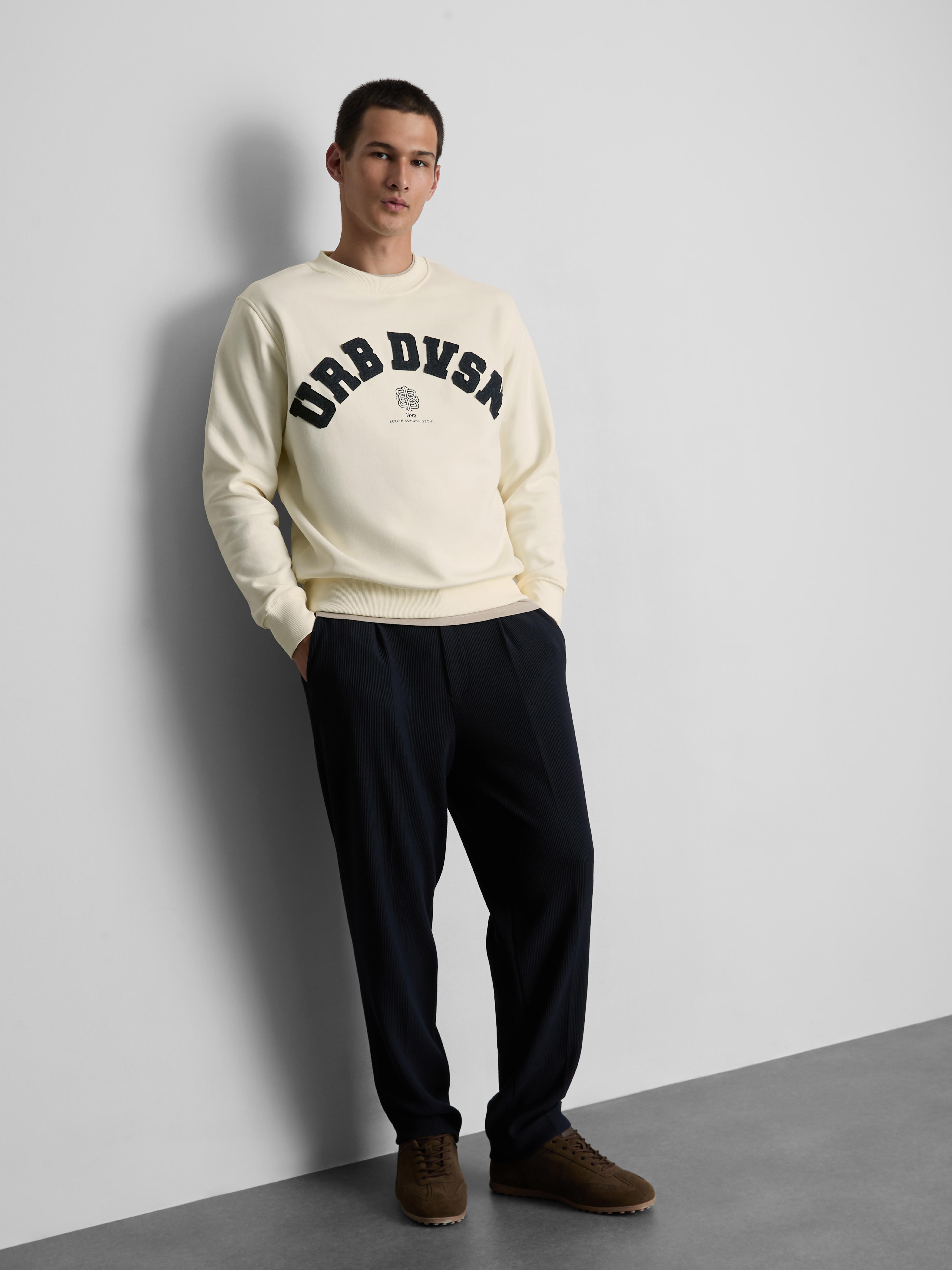 Varsity Graphic Sweatshirt - Ivory