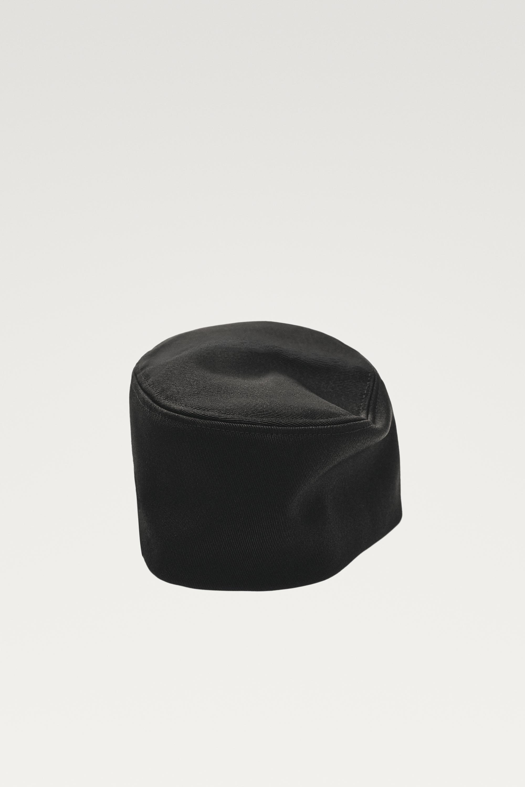 Wool blend cap - BLACK