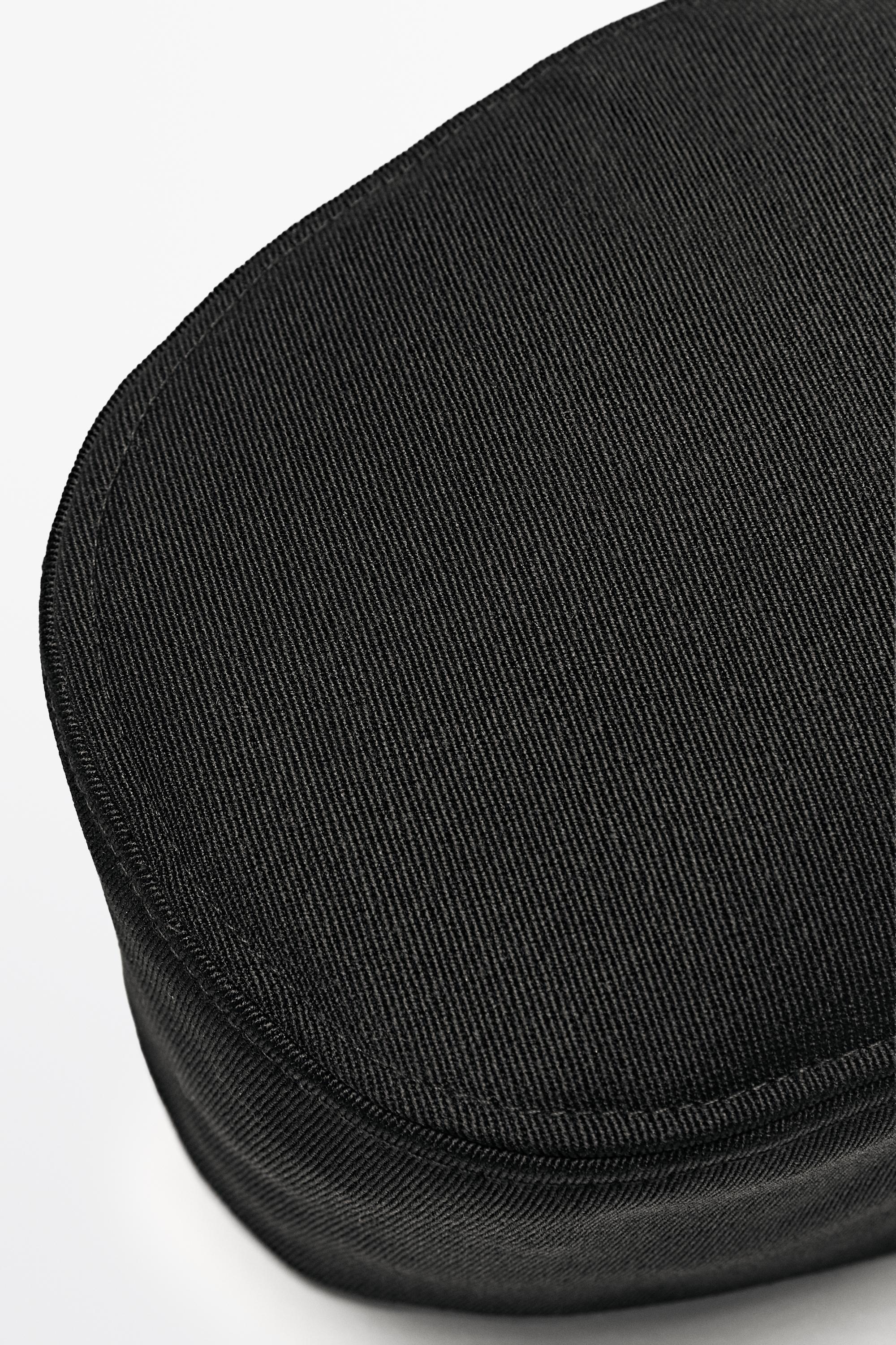 Wool blend cap - BLACK