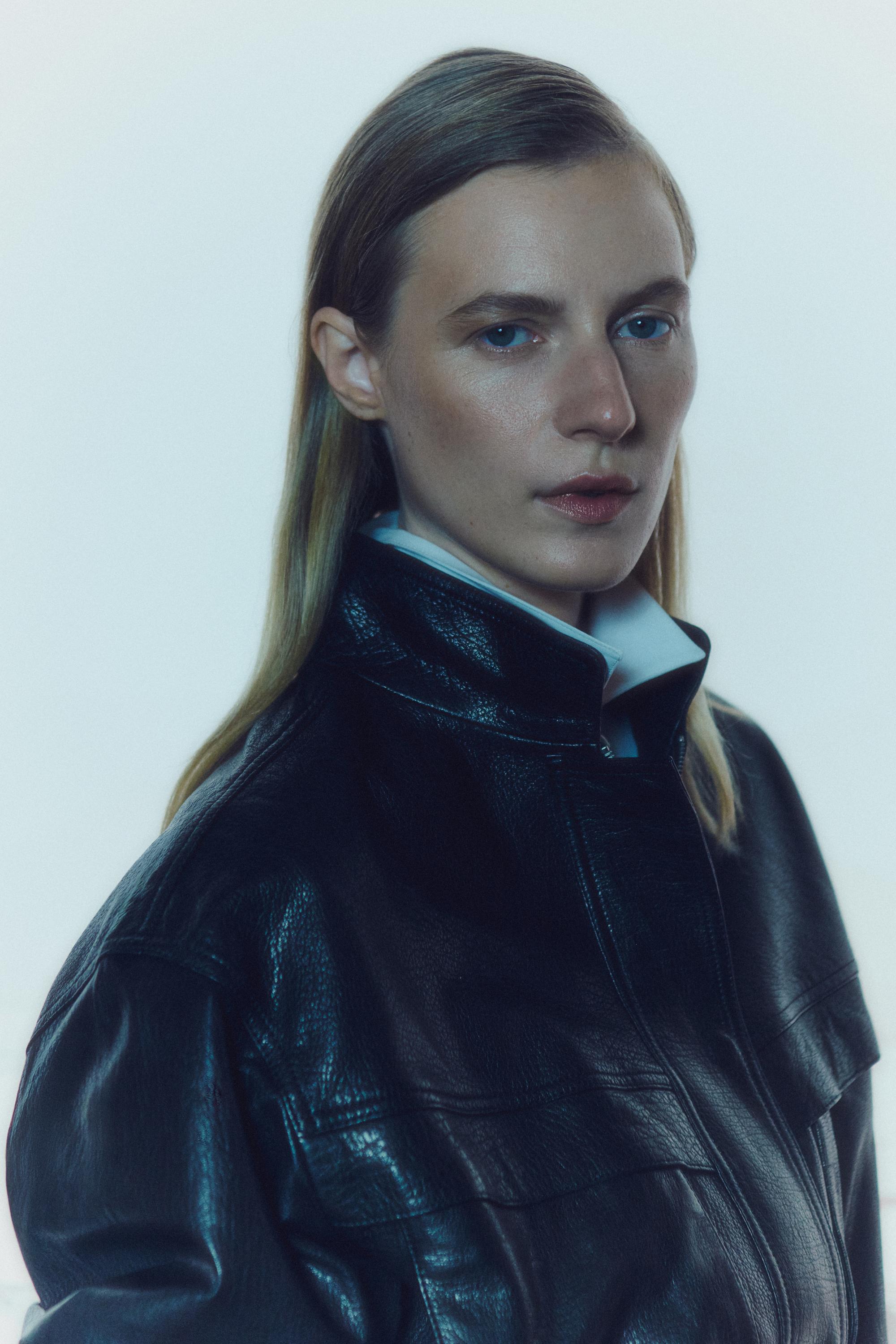 Cropped stand-collar nappa leather jacket - BLACK