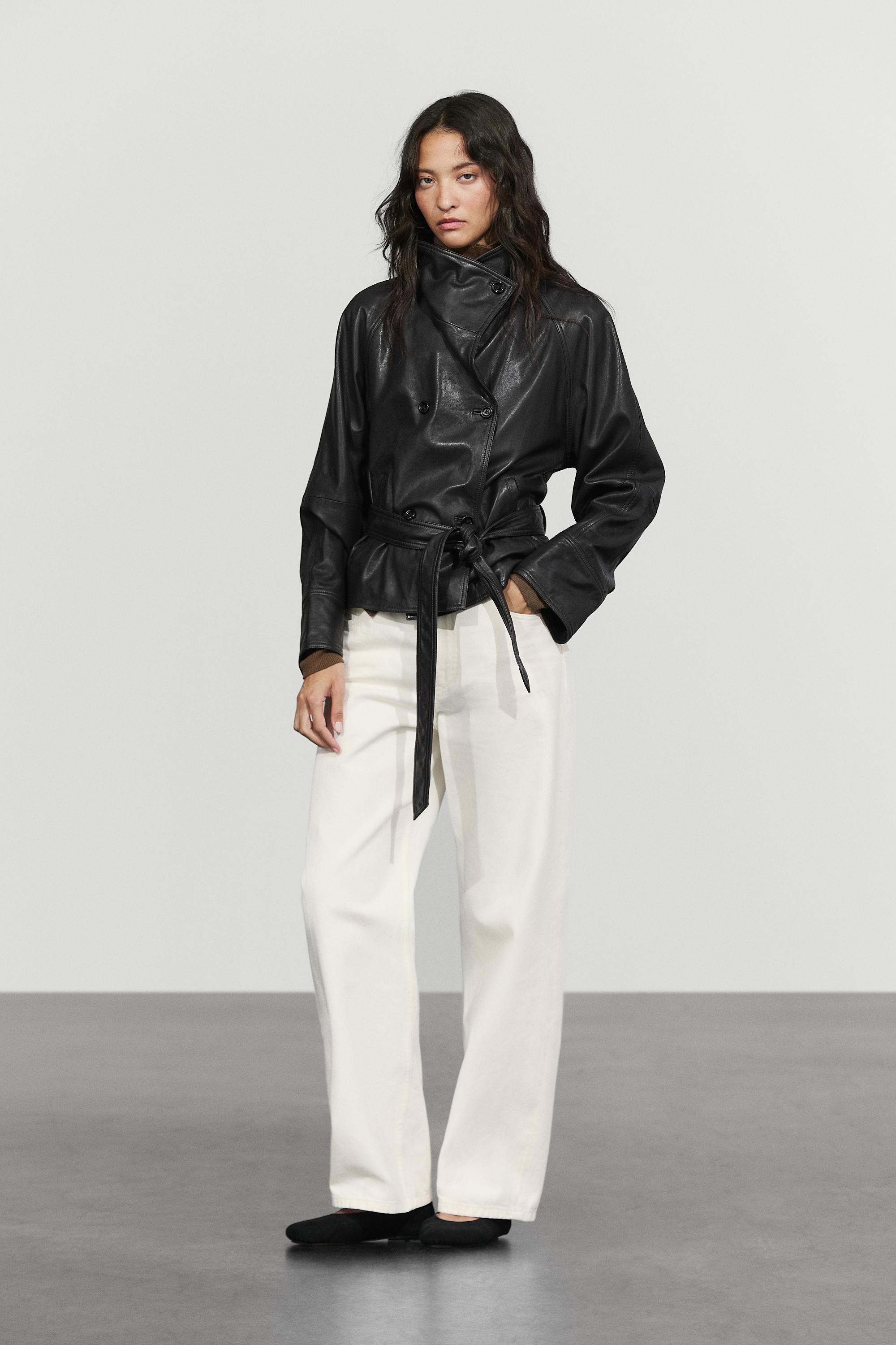 Short leather jacket with belt - BLACK