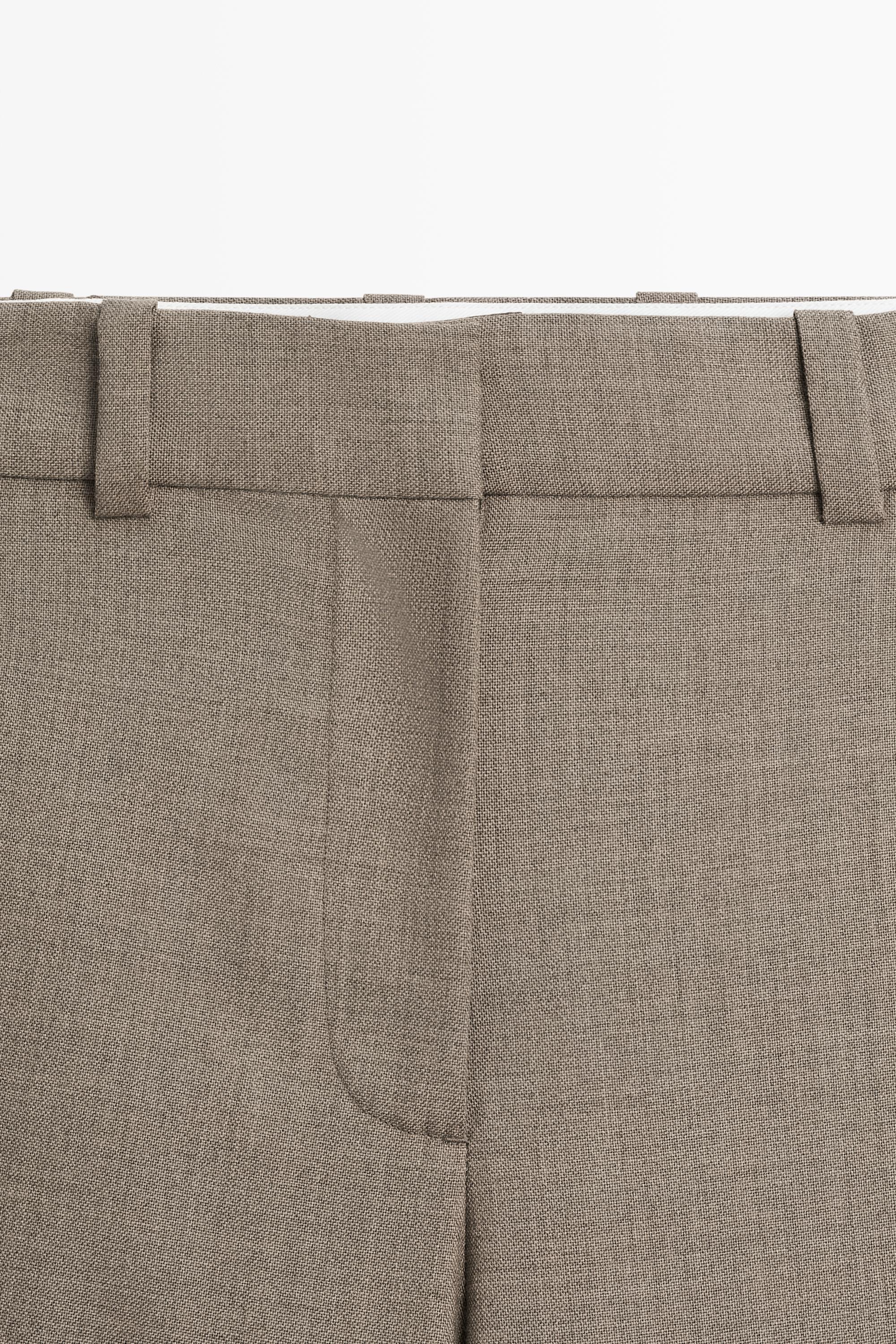 100% wool darted pants with buttoned hem detail - Sand