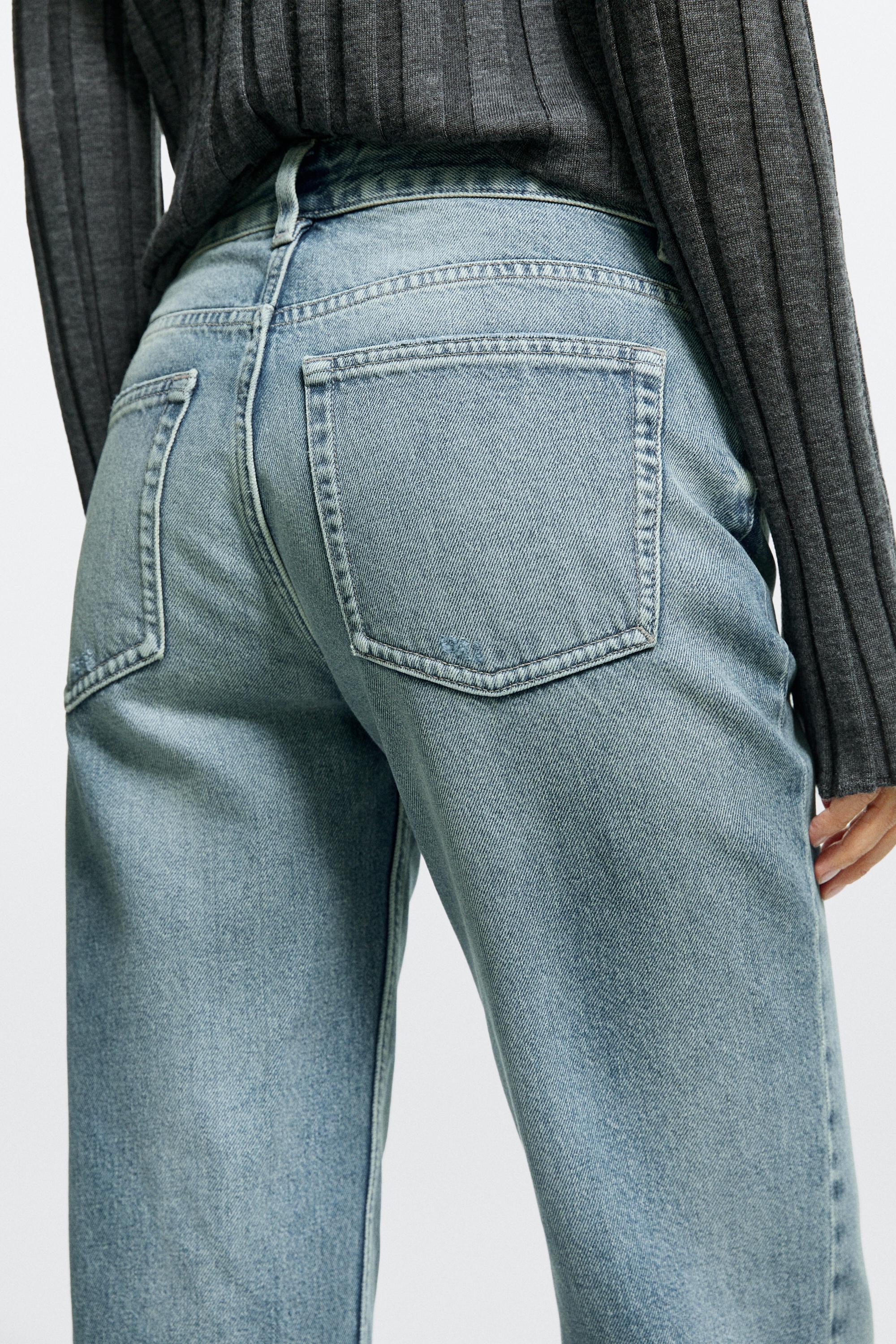 Mid-waist stovepipe jeans with frayed hems - Light Blue