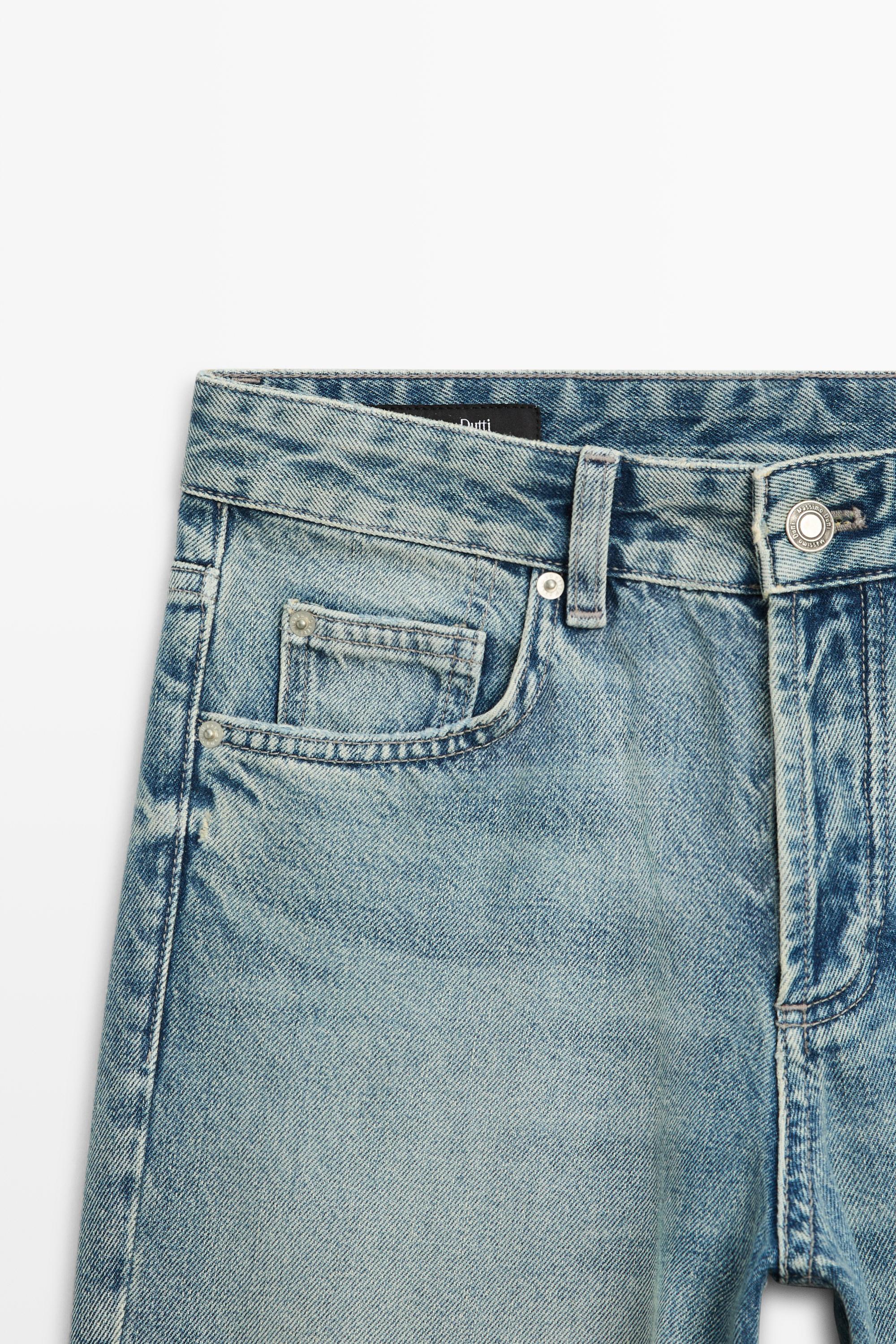 Mid-waist stovepipe jeans with frayed hems - Light Blue