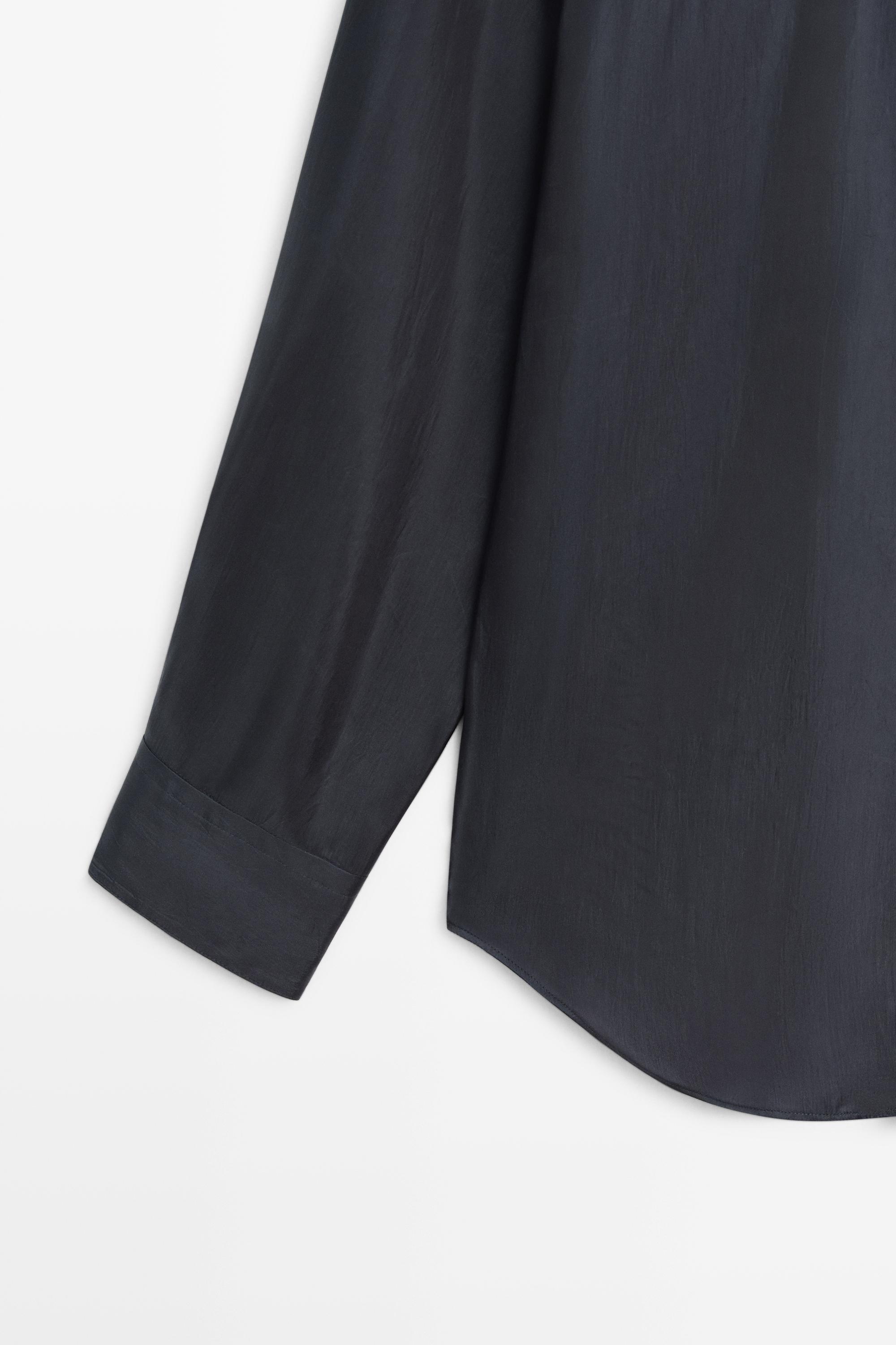 Flowing shirt with pocket detail - NAVY BLUE