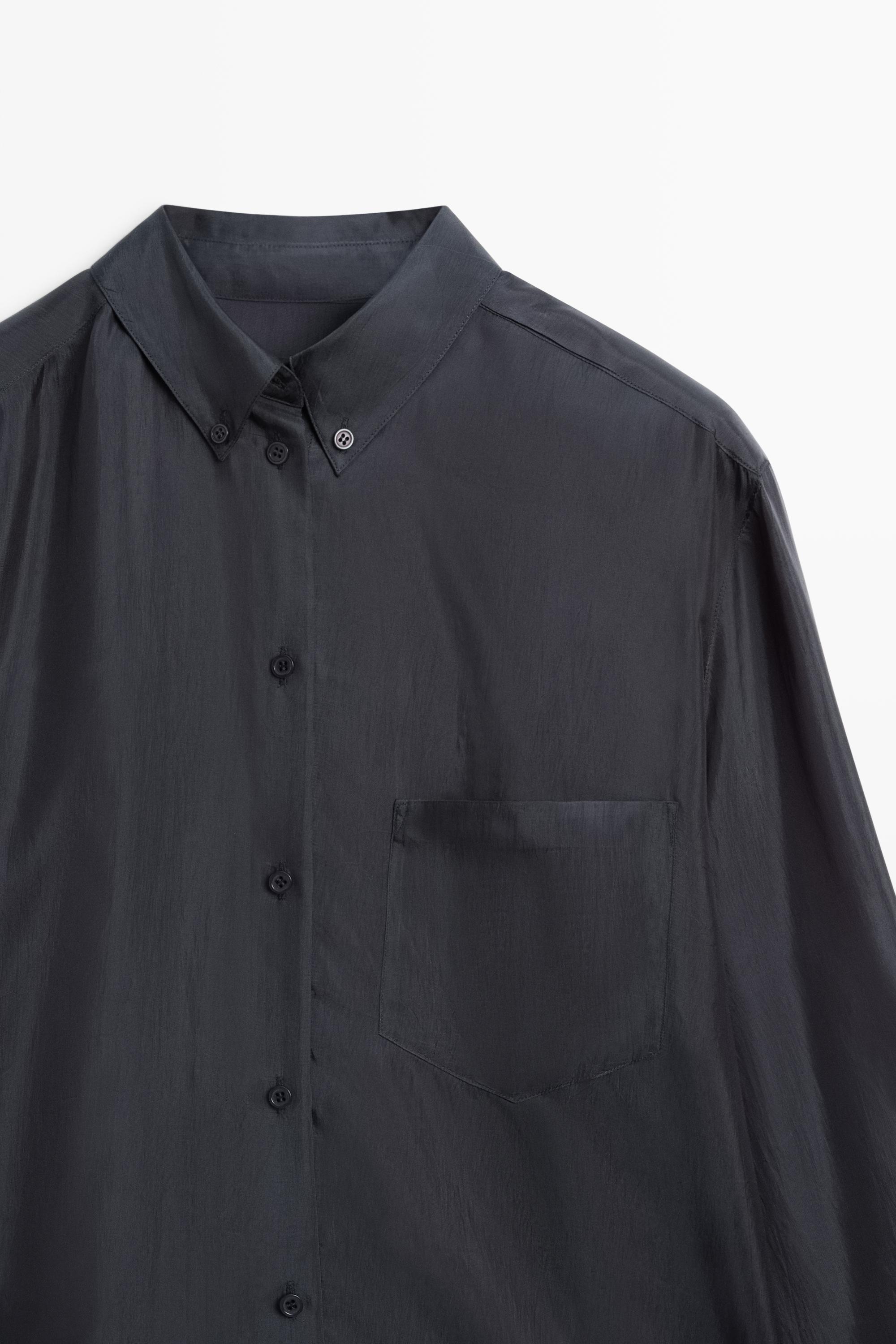 Flowing shirt with pocket detail - NAVY BLUE