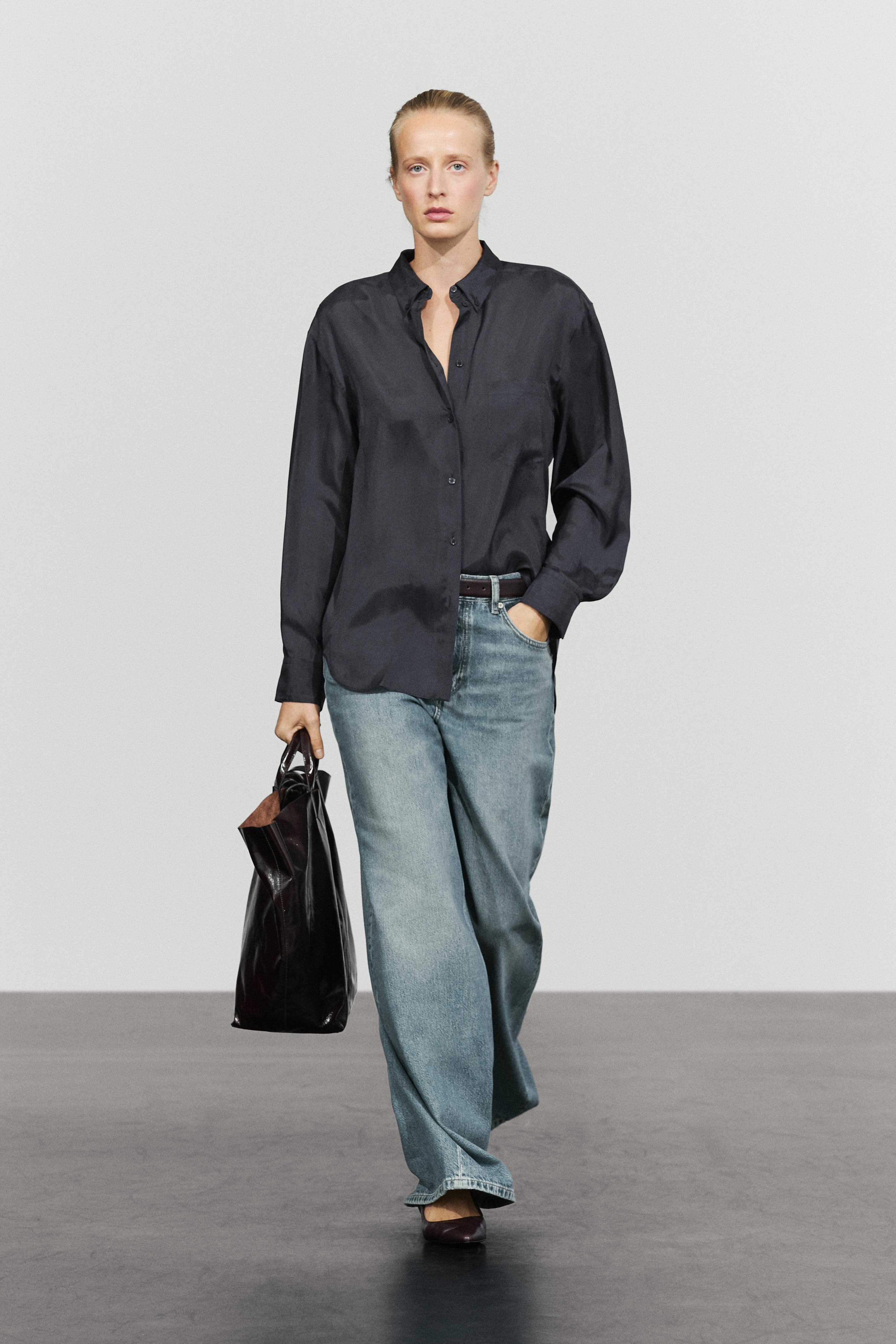 Flowing shirt with pocket detail - NAVY BLUE