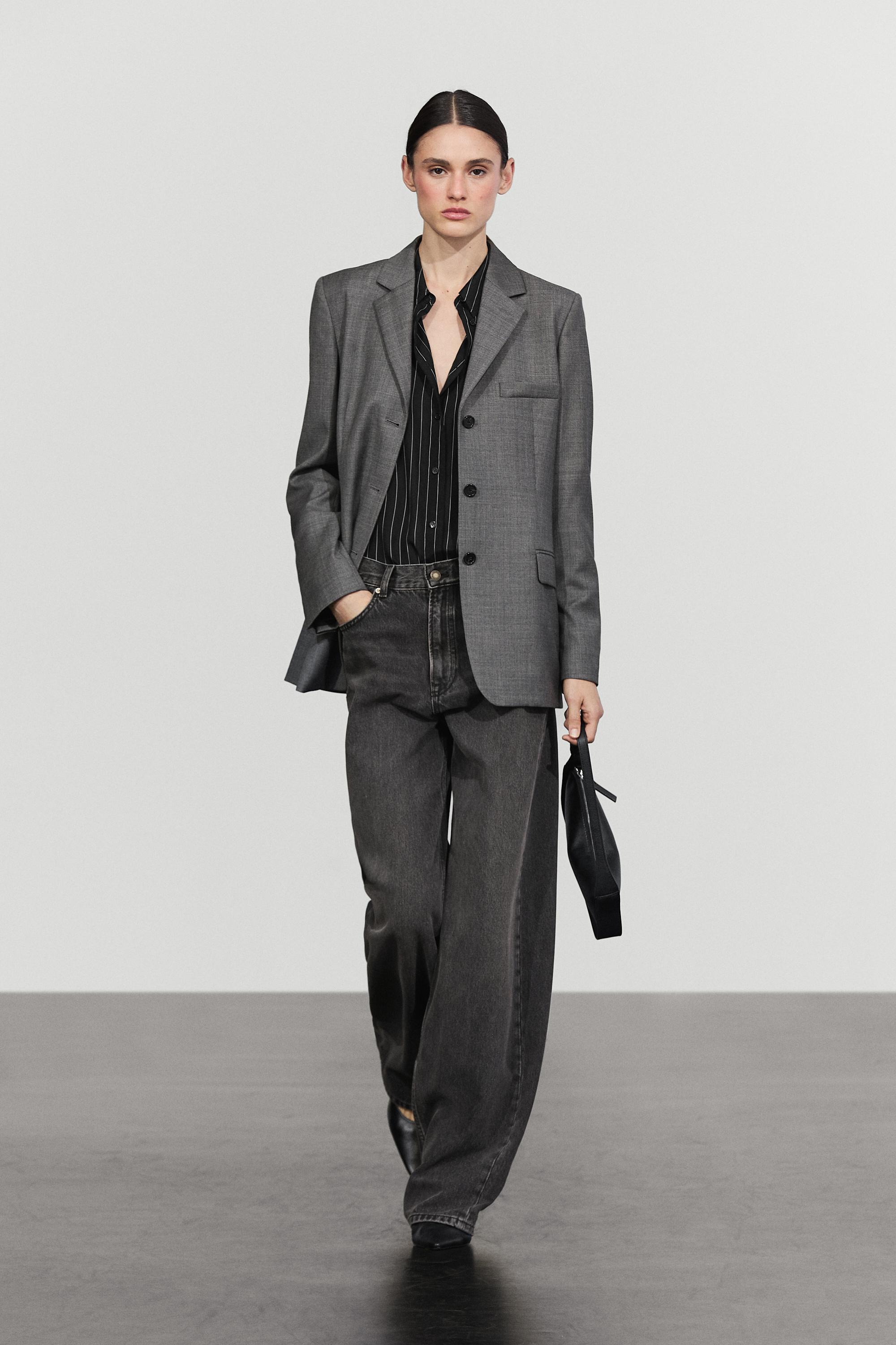 Striped flowing shirt with pocket detail - BLACK